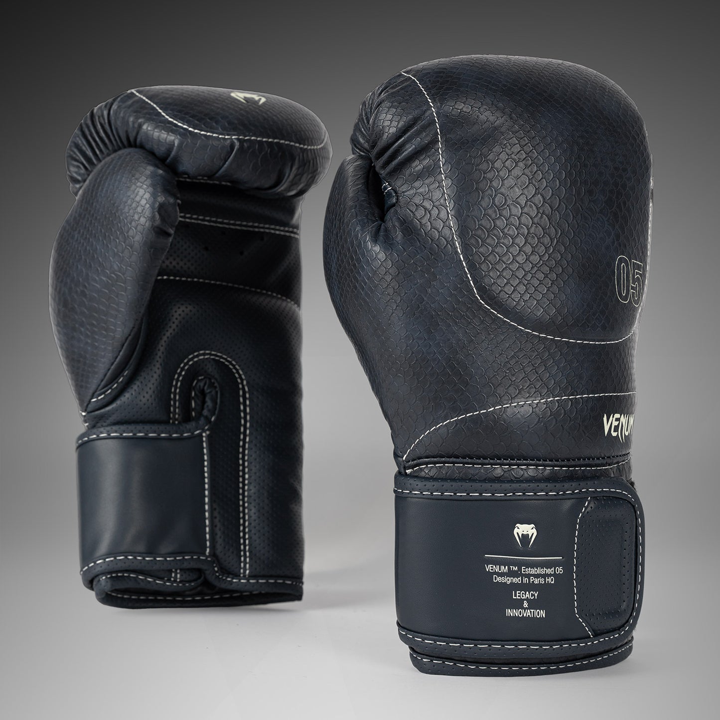 Venum Impact Evo Scales Guantes de Boxeo – Azul Medianoche