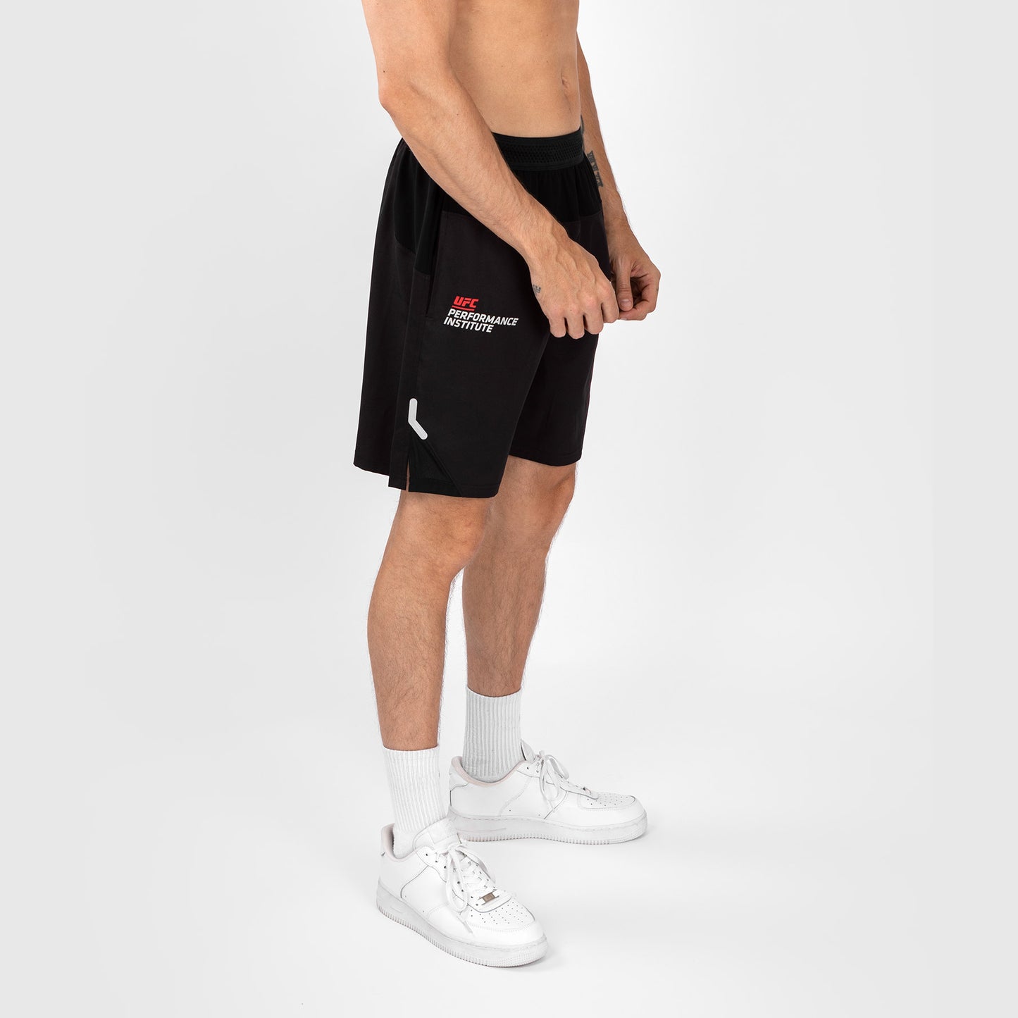 UFC Venum Performance Institute 2.0 Pantalones cortos de alto rendimiento para Hombre - Negro/Rojo