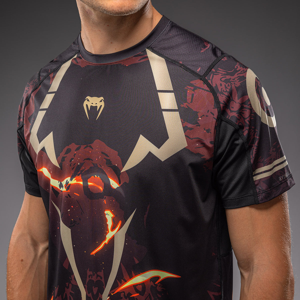 Jujutsu Kaisen x Venum Sukuna Camiseta Dry Tech – Negro/Arena
