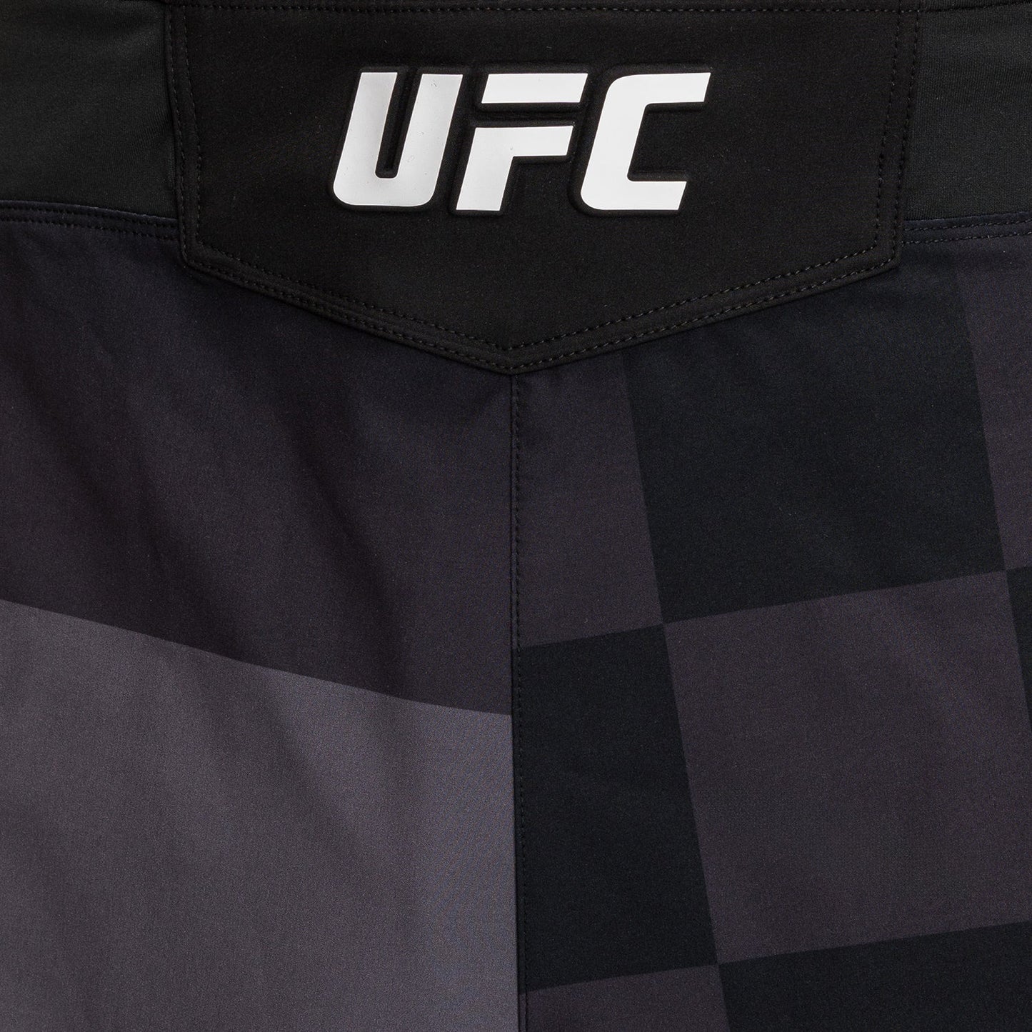 UFC Unrivaled by Venum Stipe Miocic Pantalones Cortos de Lucha Ajustados para Hombres - Negro
