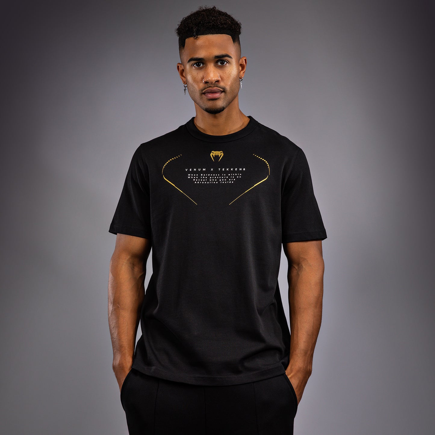 Venum x TEKKEN 8 - Marshall Law Camiseta - Negro/Rojo/Dorado