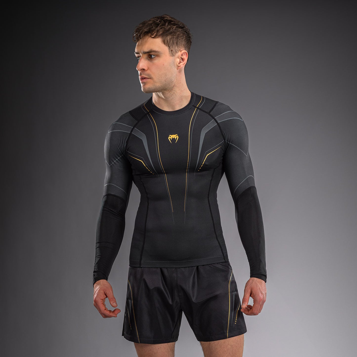 Venum Streamline Rashguard Manga Larga – Negro/Oro