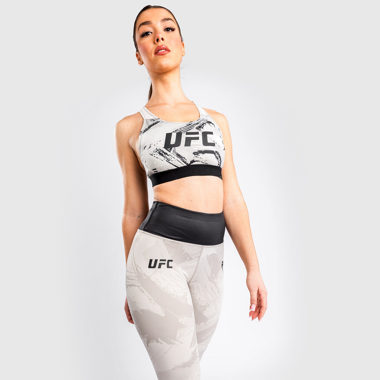 Venum UFC Authentic Fight Week 2.0 Sujetador Deportivo Para Mujer - Arena/Negro