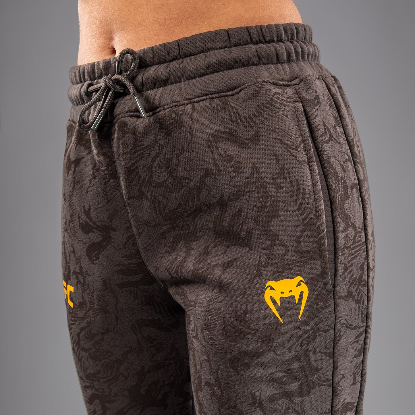 UFC Fusion by Venum Fight Week Pantalón de Algodón para Mujer - Marrón tierra
