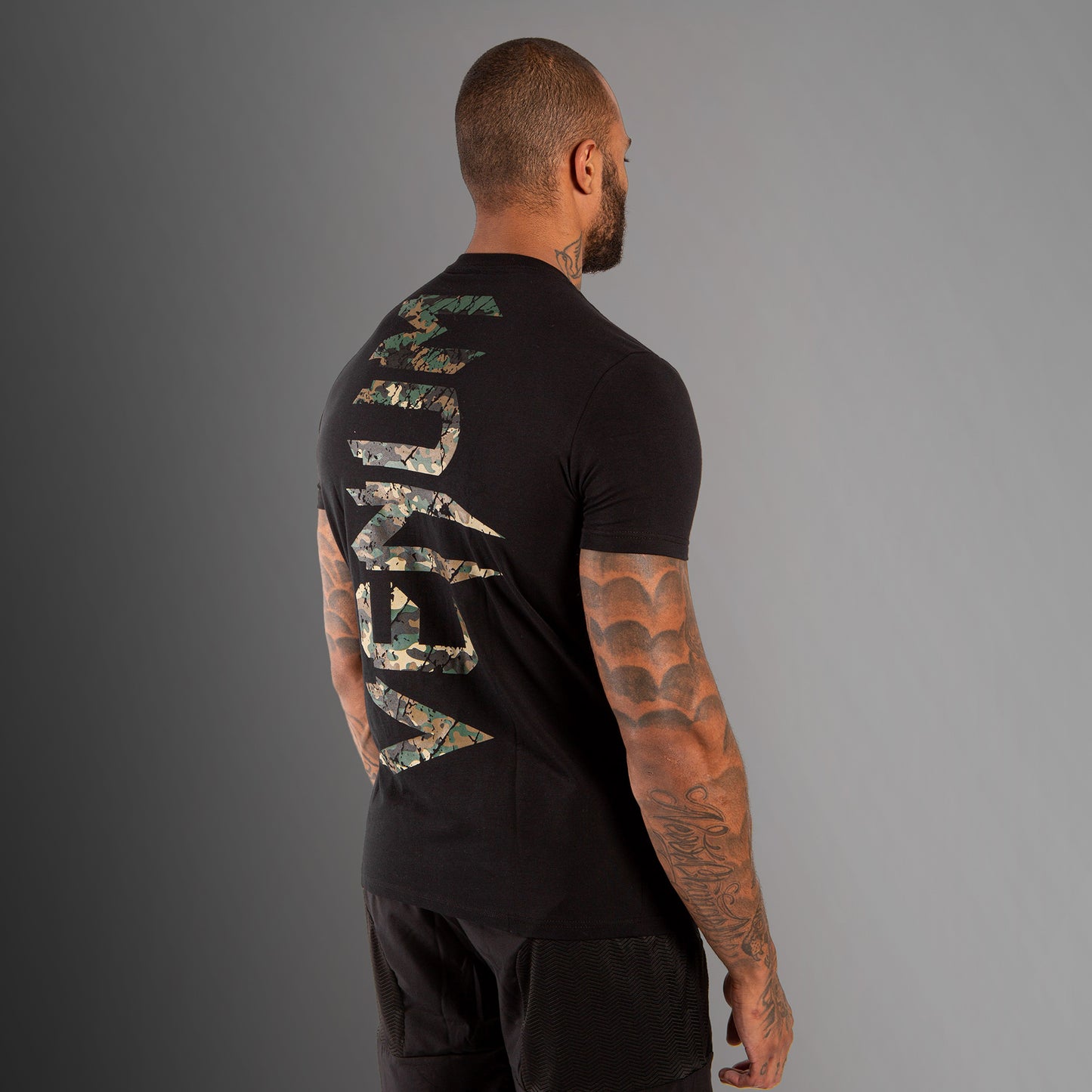Venum Original Giant Camiseta - Negro/Camuflaje