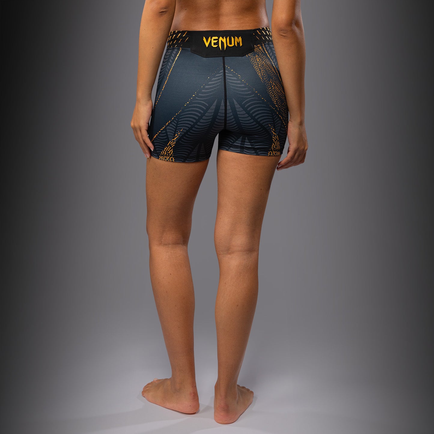 UFC Zenith by Venum Authentic Fight Night Short Vale Tudo ajuste corto Mujer Personalizado - Champion
