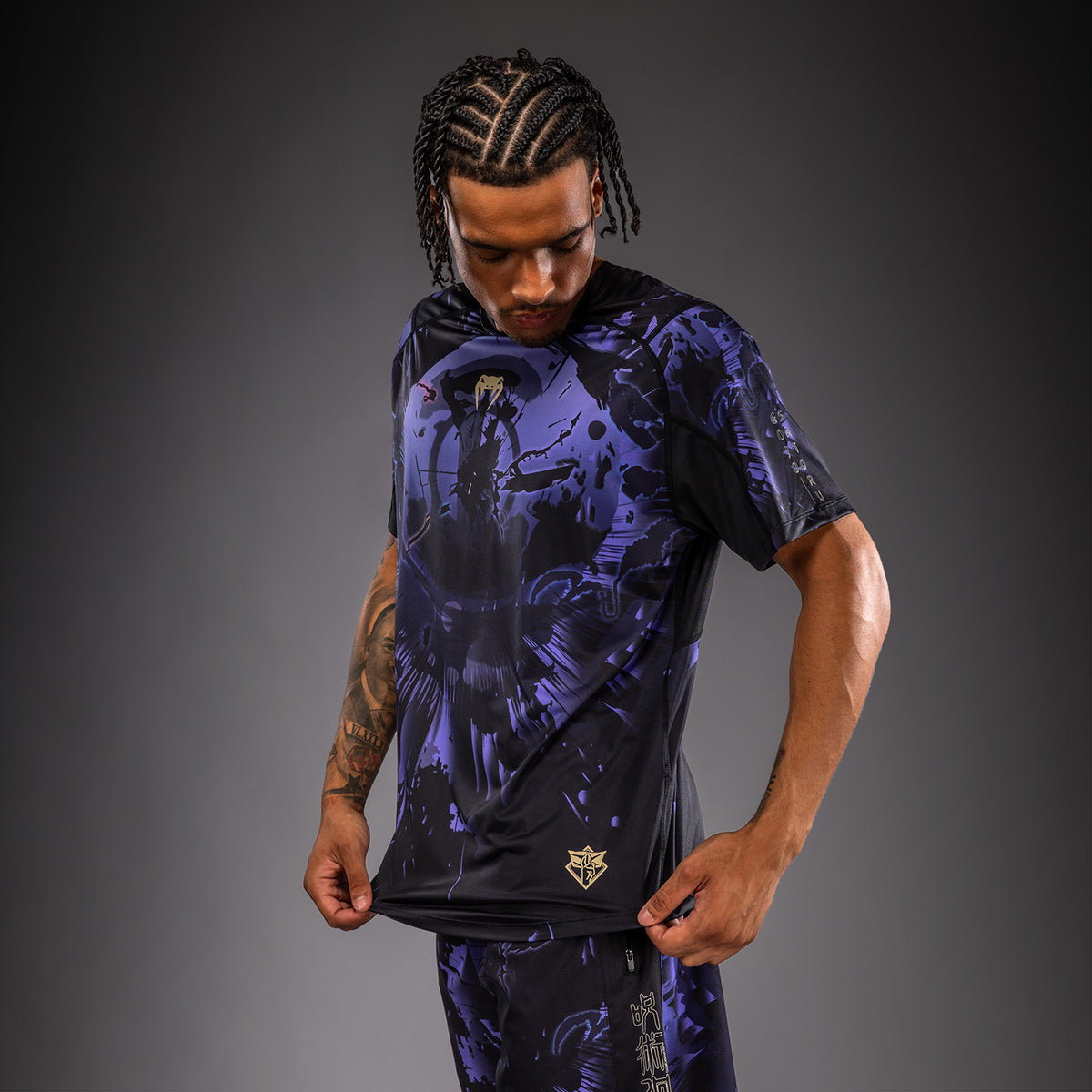Jujutsu Kaisen x Venum Gojo Camiseta Dry Tech – Morado