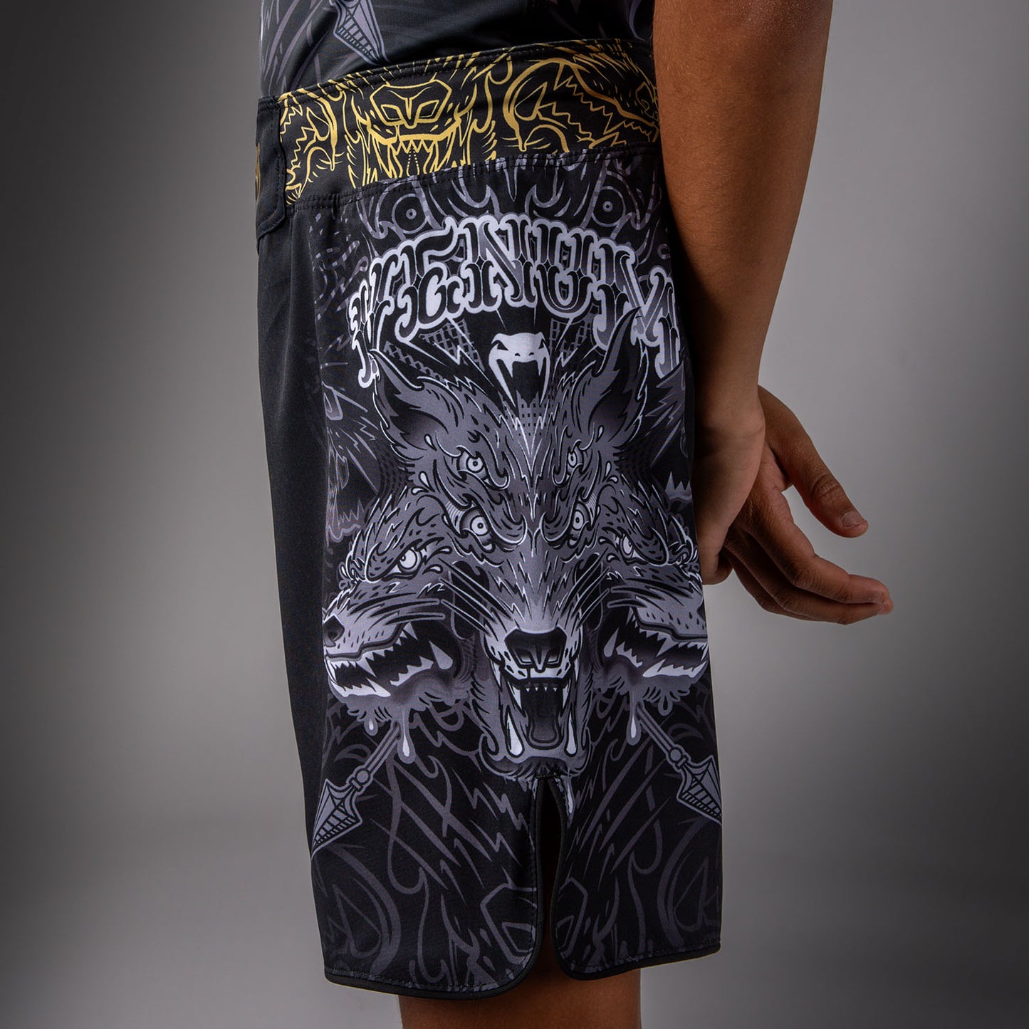 Venum Wolf Atak Short de Combate Para Niños – Negro/Gris