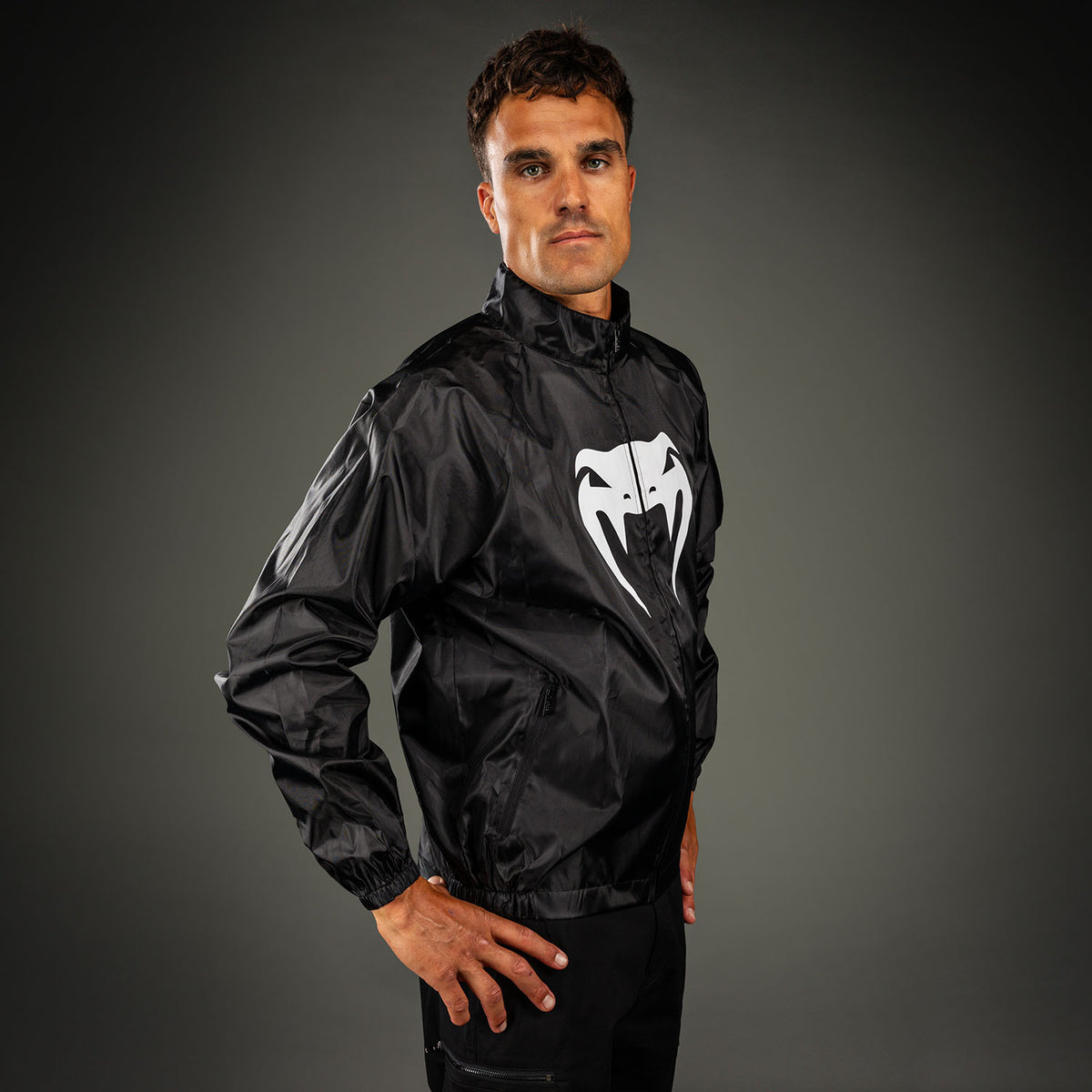 Venum MX Basics Chaqueta de entrenamiento - Negro/Blanco