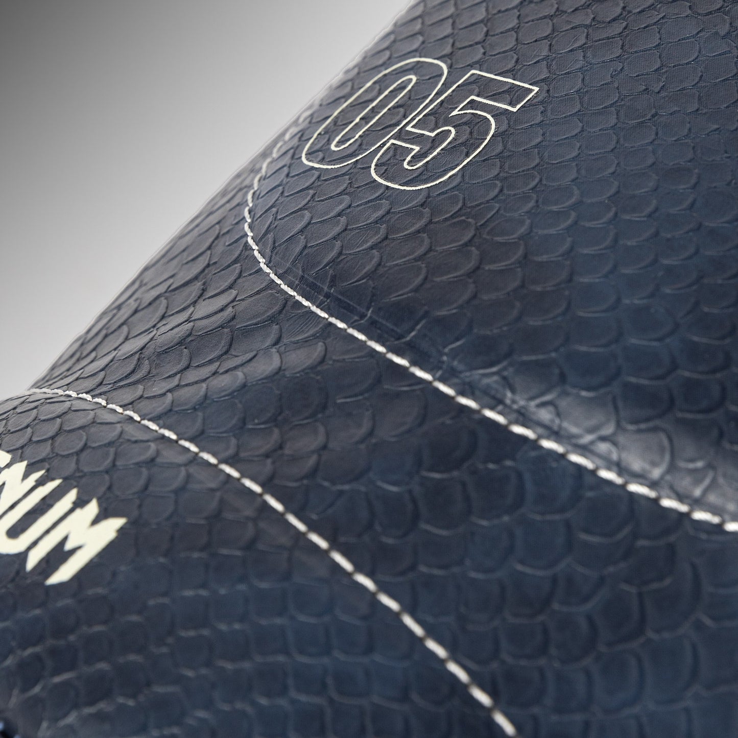Venum Impact Evo Scales Guantes de Boxeo – Azul Medianoche