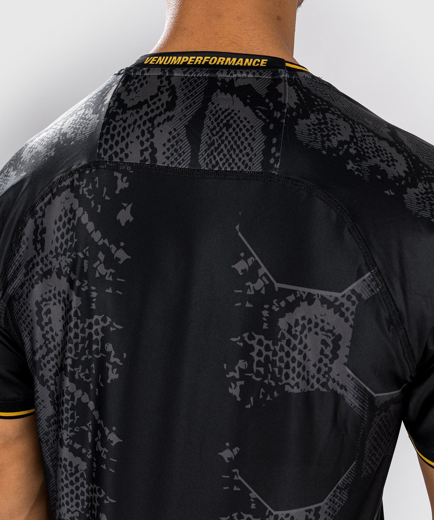 UFC Adrenaline by Venum Authentic Fight Night Camiseta Jersey para Hombre - Champion