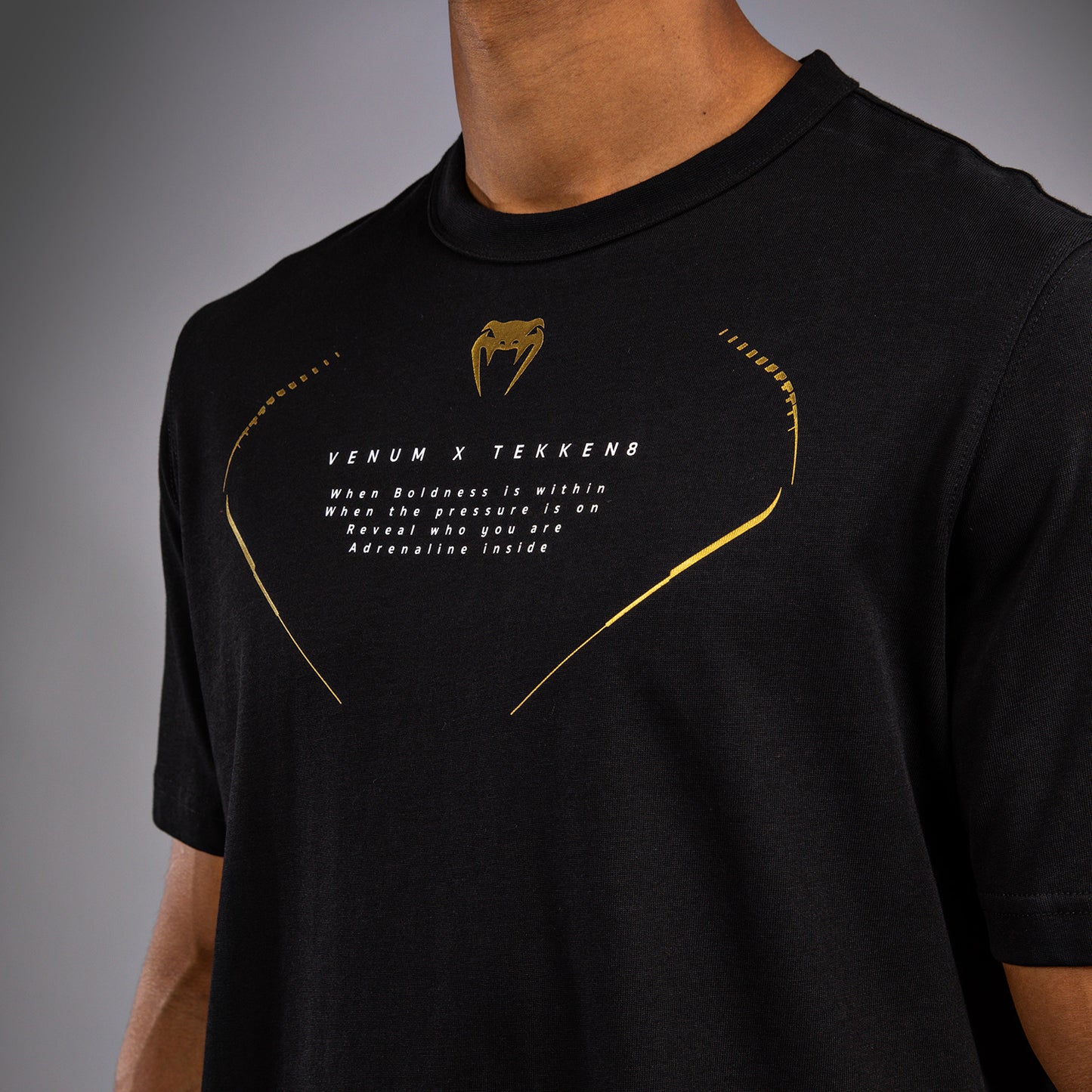 Venum x TEKKEN 8 - Marshall Law Camiseta - Negro/Rojo/Dorado