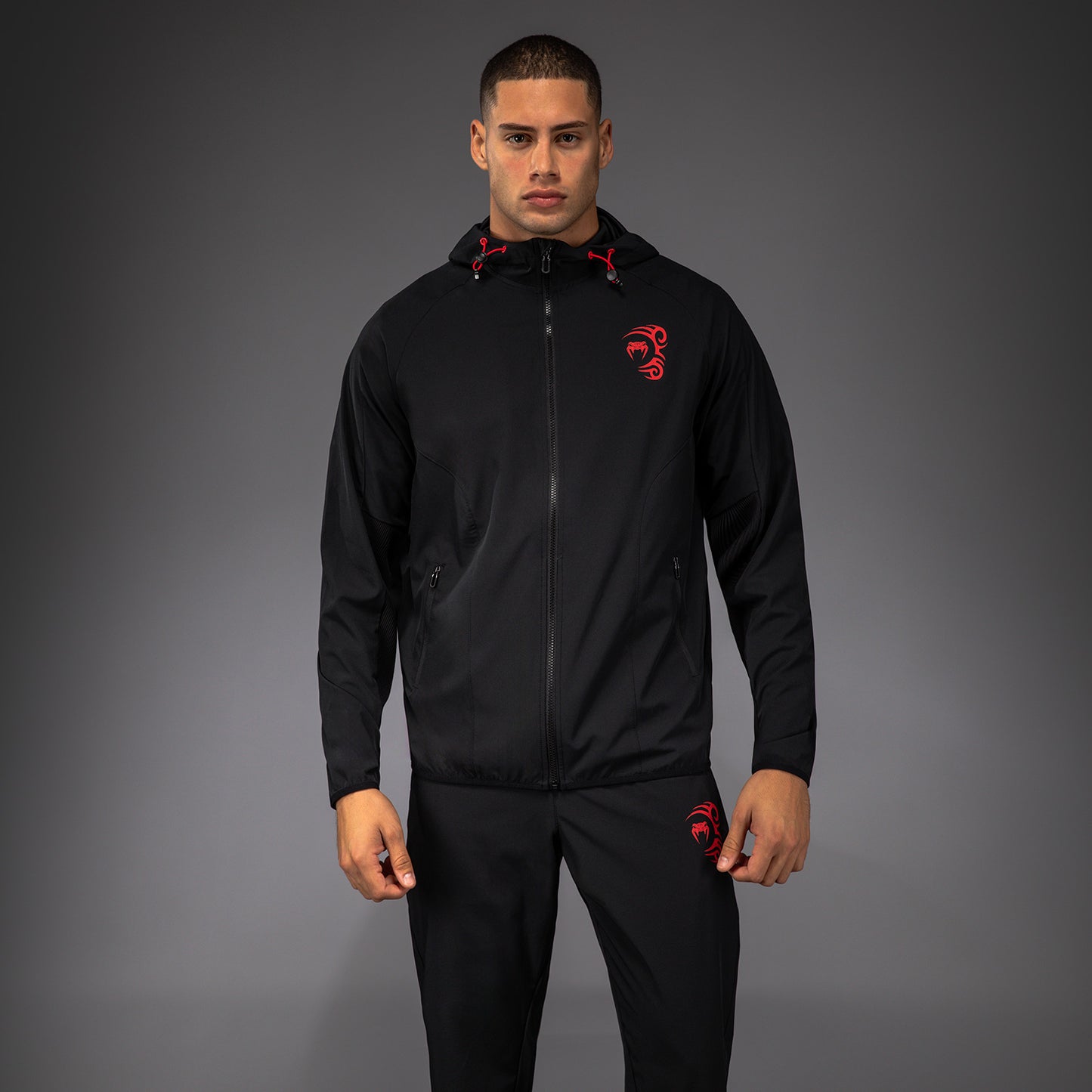 Venum x Mike Tyson Tiger Track Jacket - Negro Profundo/Rojo Intenso