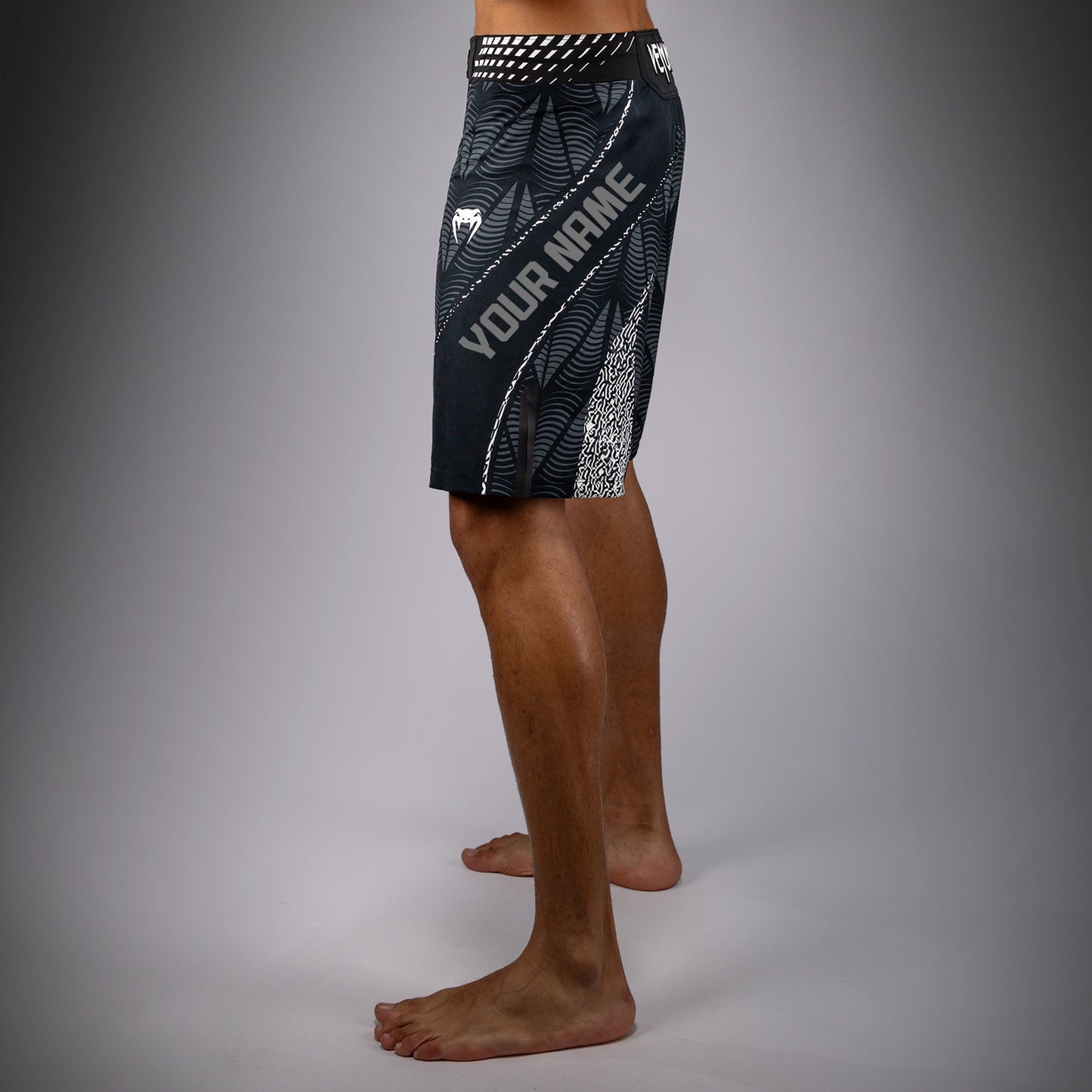 UFC Zenith by Venum Authentic Fight Night Short de pelea ajuste largo Hombre Personalizado - Negro
