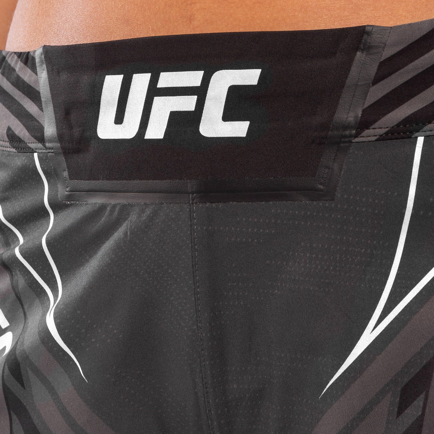 Venum UFC Authentic Fight Night Short para Mujer – Negro