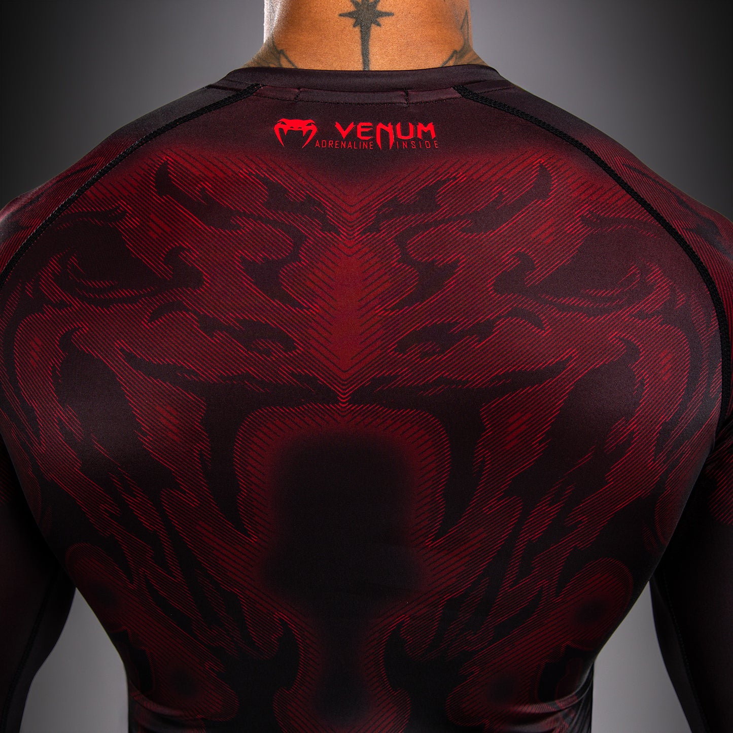 Venum Spectre Rashguard Manga Larga – Negro/Rojo