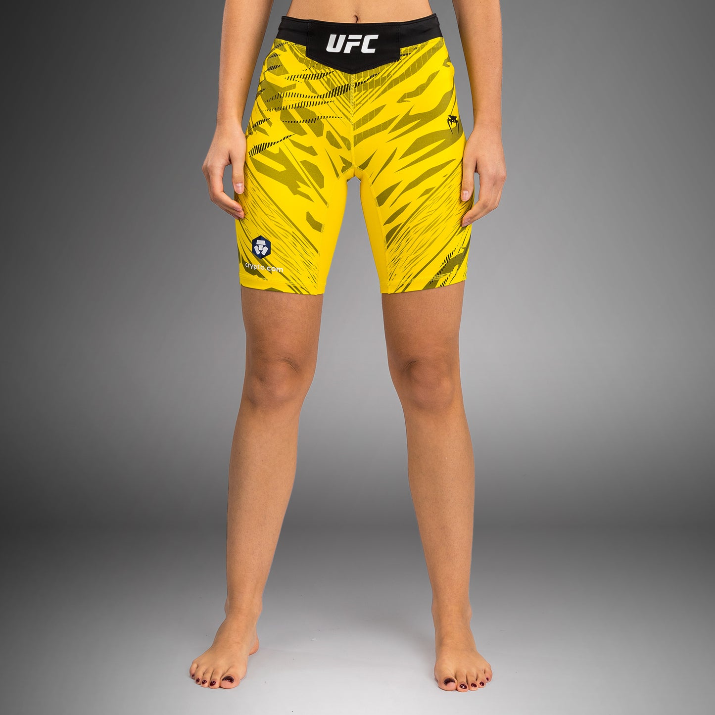 UFC Fusion by Venum Authentic Fight Night Vale Tudo Shorts para Mujer - Ajuste Largo - Amarillo