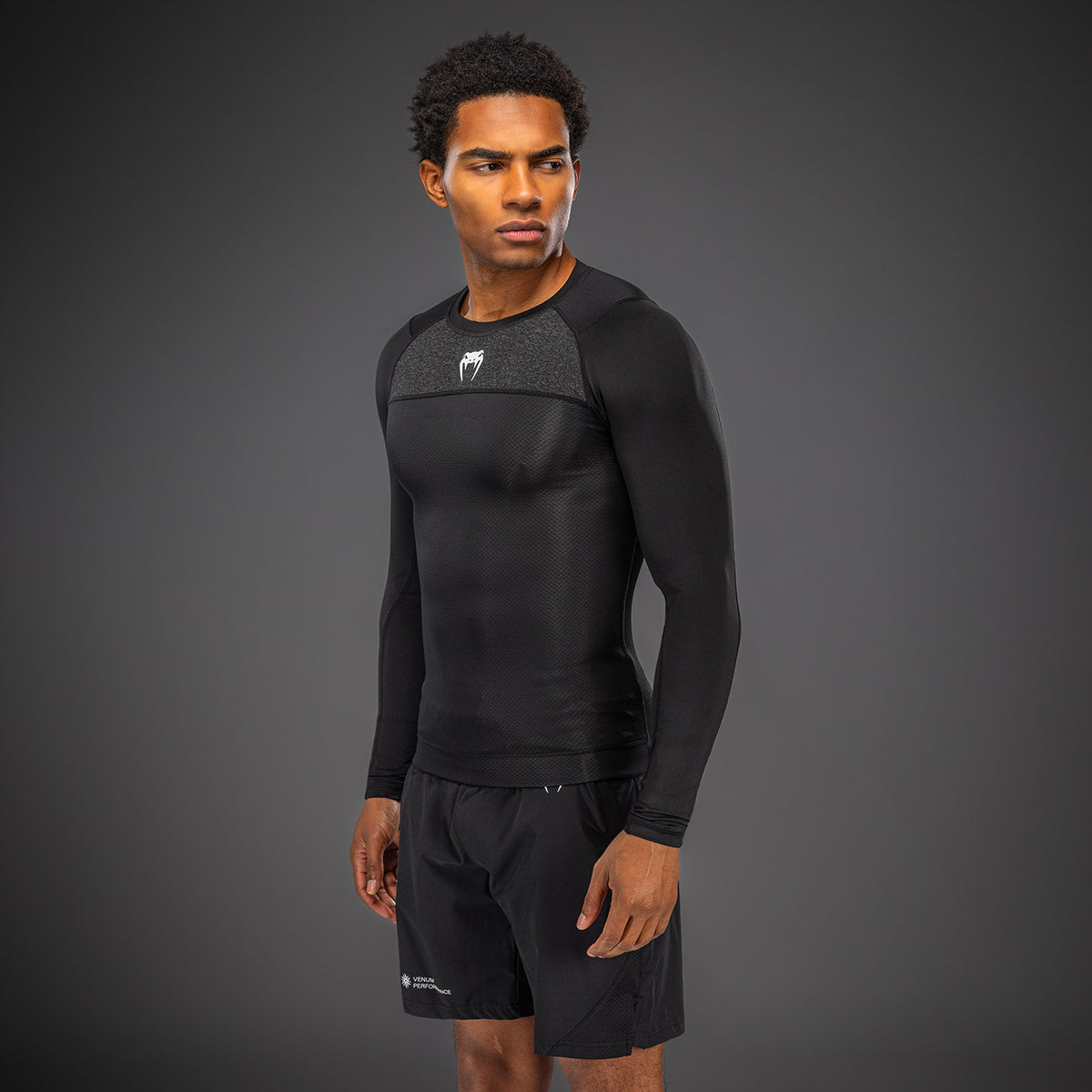 Venum G-Fit Scale Rashguard de manga larga - Negro
