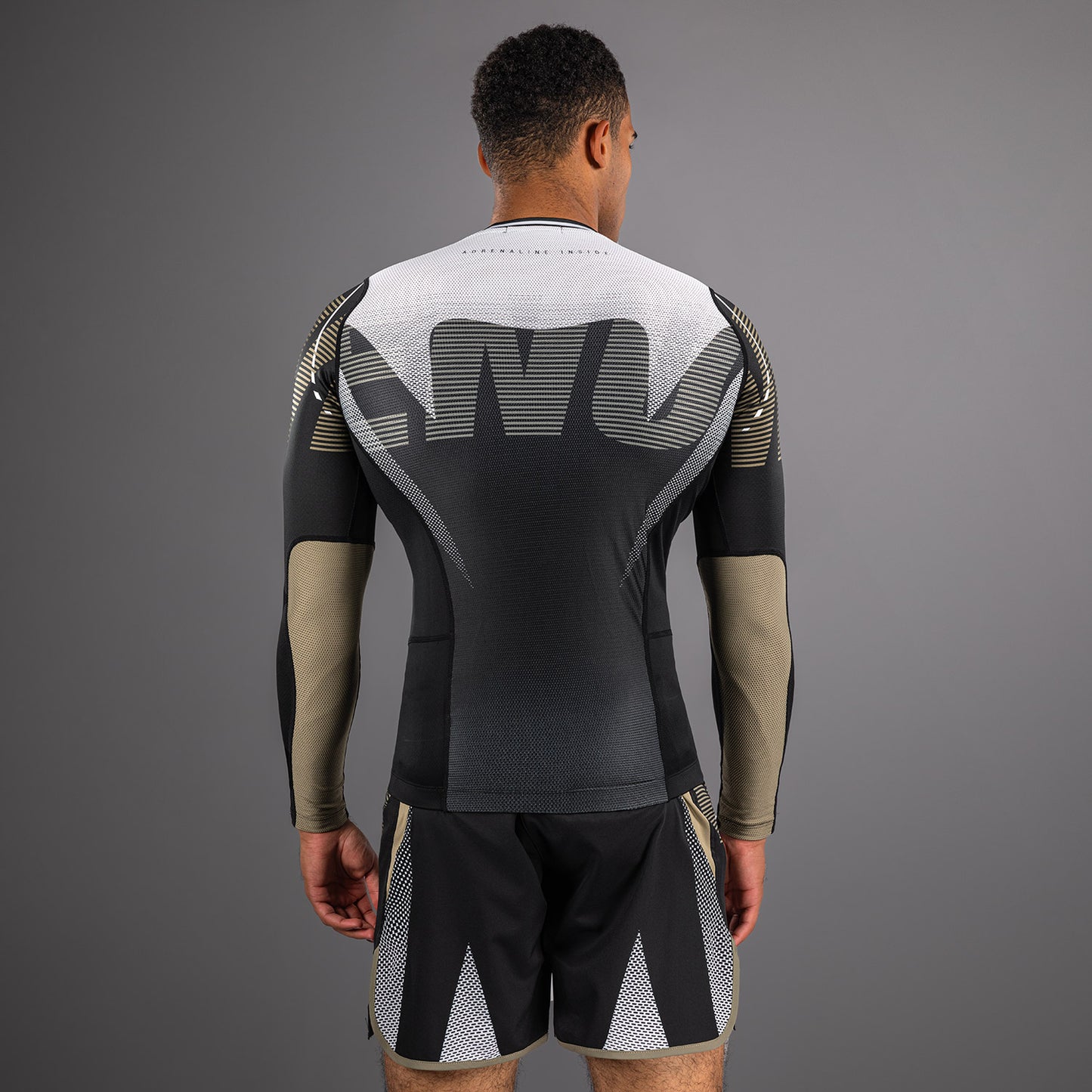 Venum Adrenaline Rashguard Manga Larga – Negro/Arena