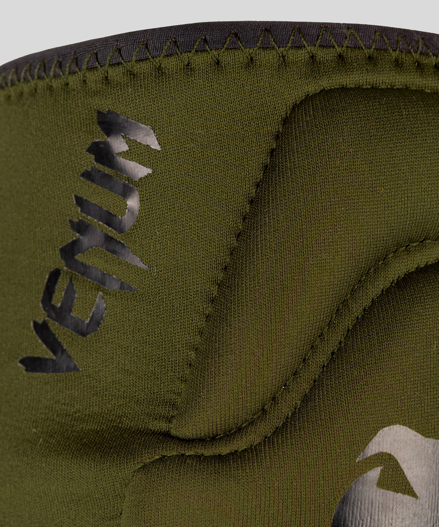 Venum Kontakt Gel Rodilleras - Kaki/Negro