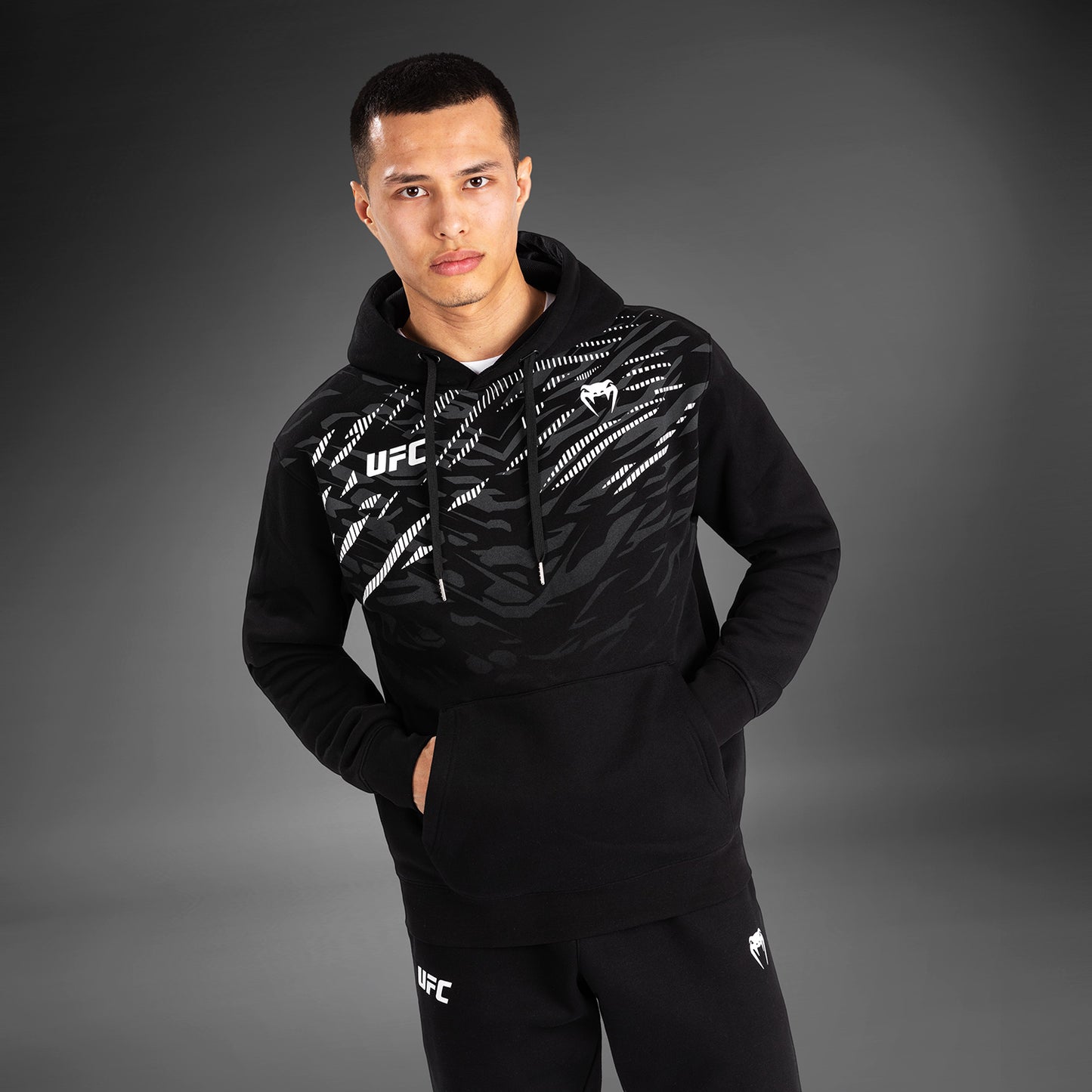 UFC Fusion by Venum Replica Sudadera con Capucha para Hombre - Negro