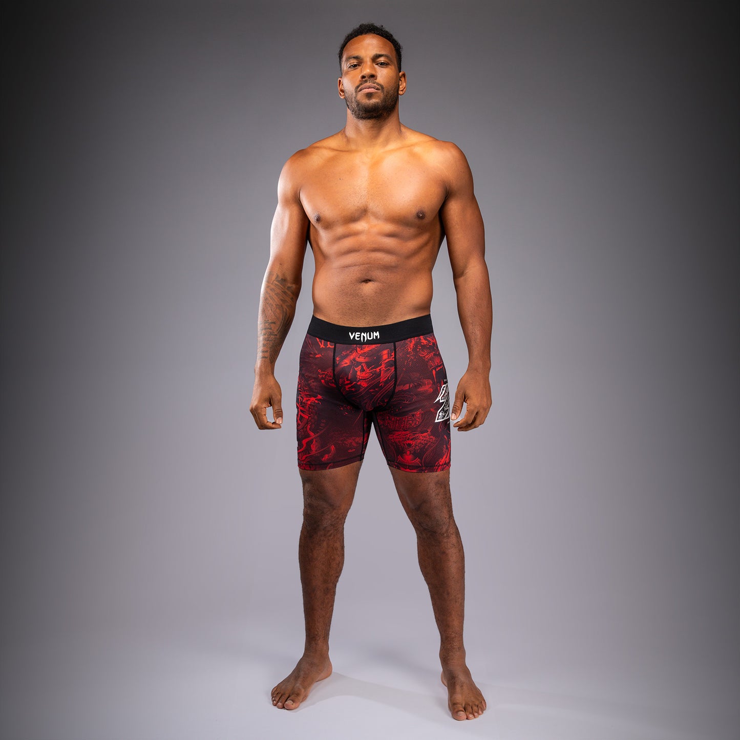 Venum 20th Anniversary Short de Compresión - Negro/Rojo