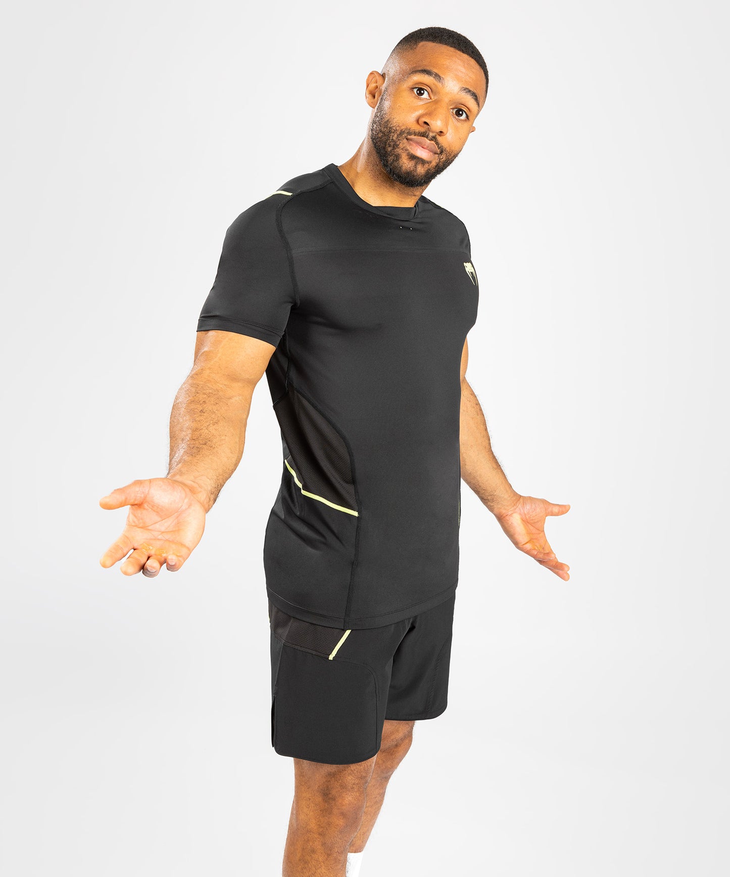 Venum Fusion 2.0  Camiseta Dry Tech Hombre - Negra/Amarilla