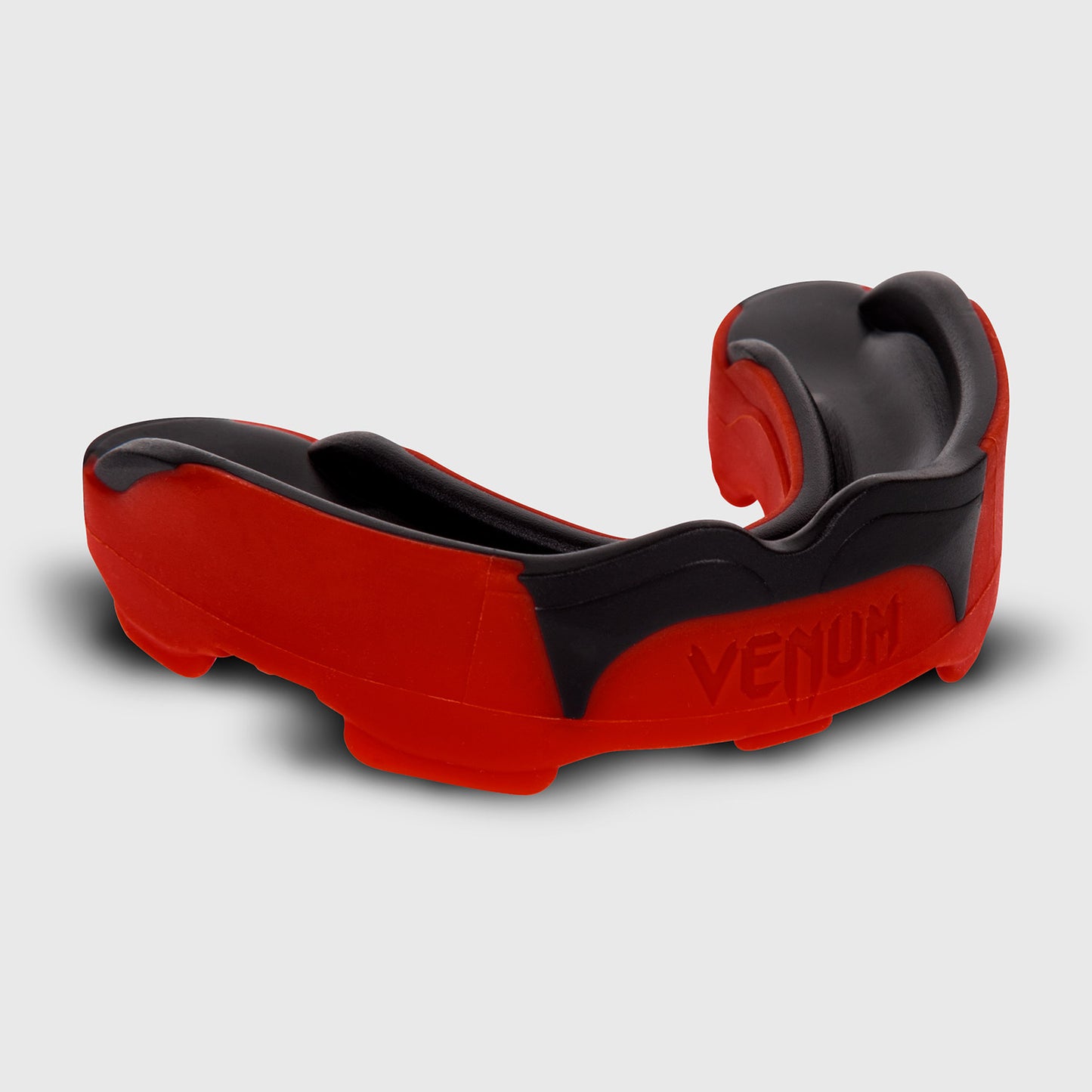 Venum Predator Protector Bucal