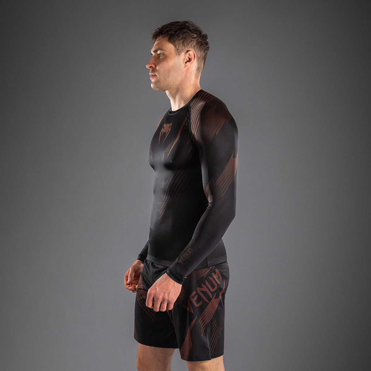 Venum No-Gi 6.0 Rashguard Manga Larga - Negro/Marrón