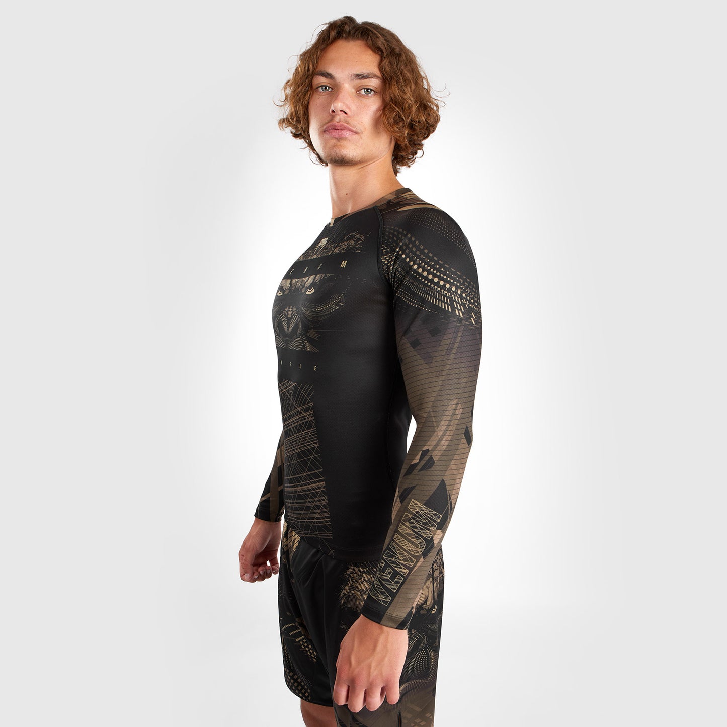 Venum Gorilla Jungle Rashguard Manga Larga - Arena/Negro