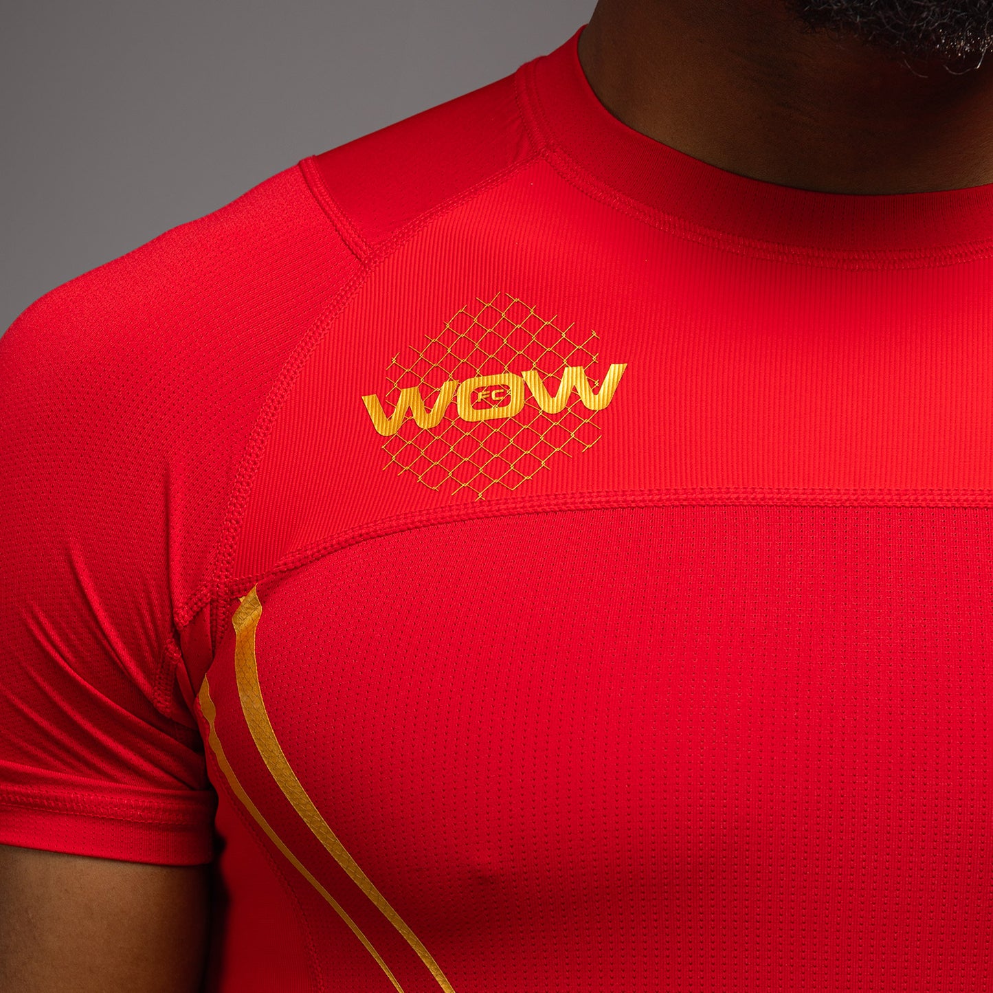 Venum x WOW FC Camiseta de Manga Corta Rashguard - Fury Red/Gold