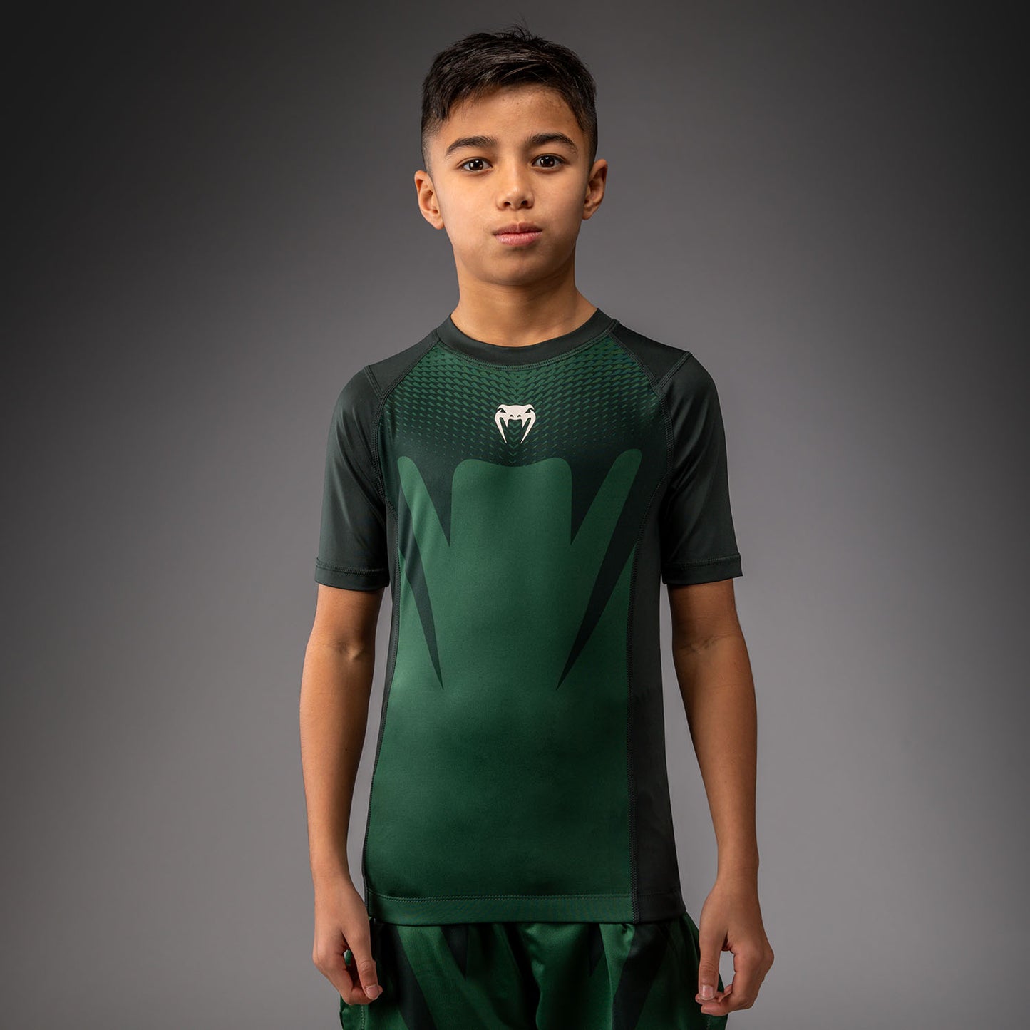 Venum Attack Rashguard Manga Corta Infantil - Verde Bosque/ Blanco Roto