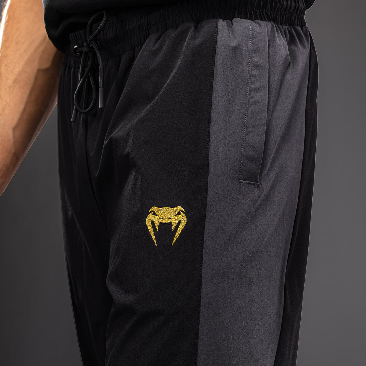 Venum Vectra Pantalón de chándal - Negro/Dorado