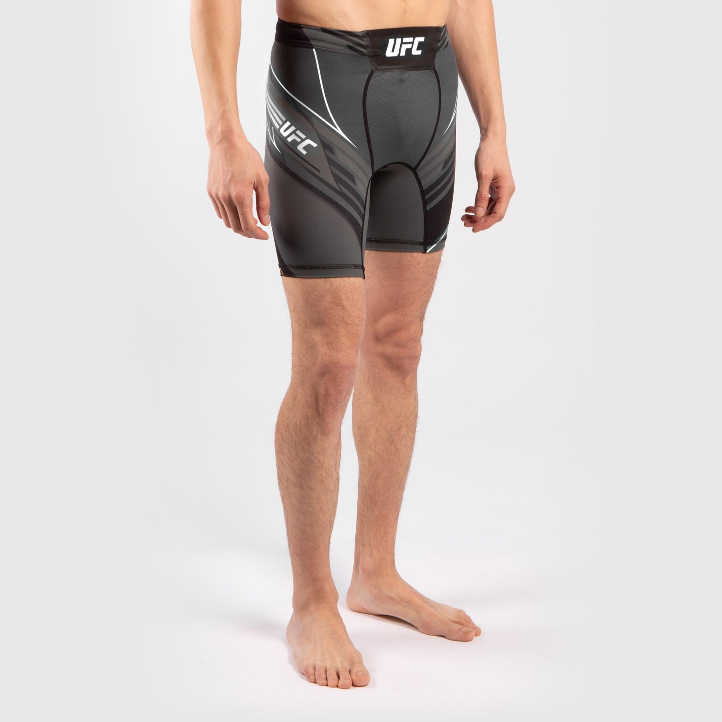 Venum UFC Authentic Fight Night Short de Compresión para Hombre – Negro