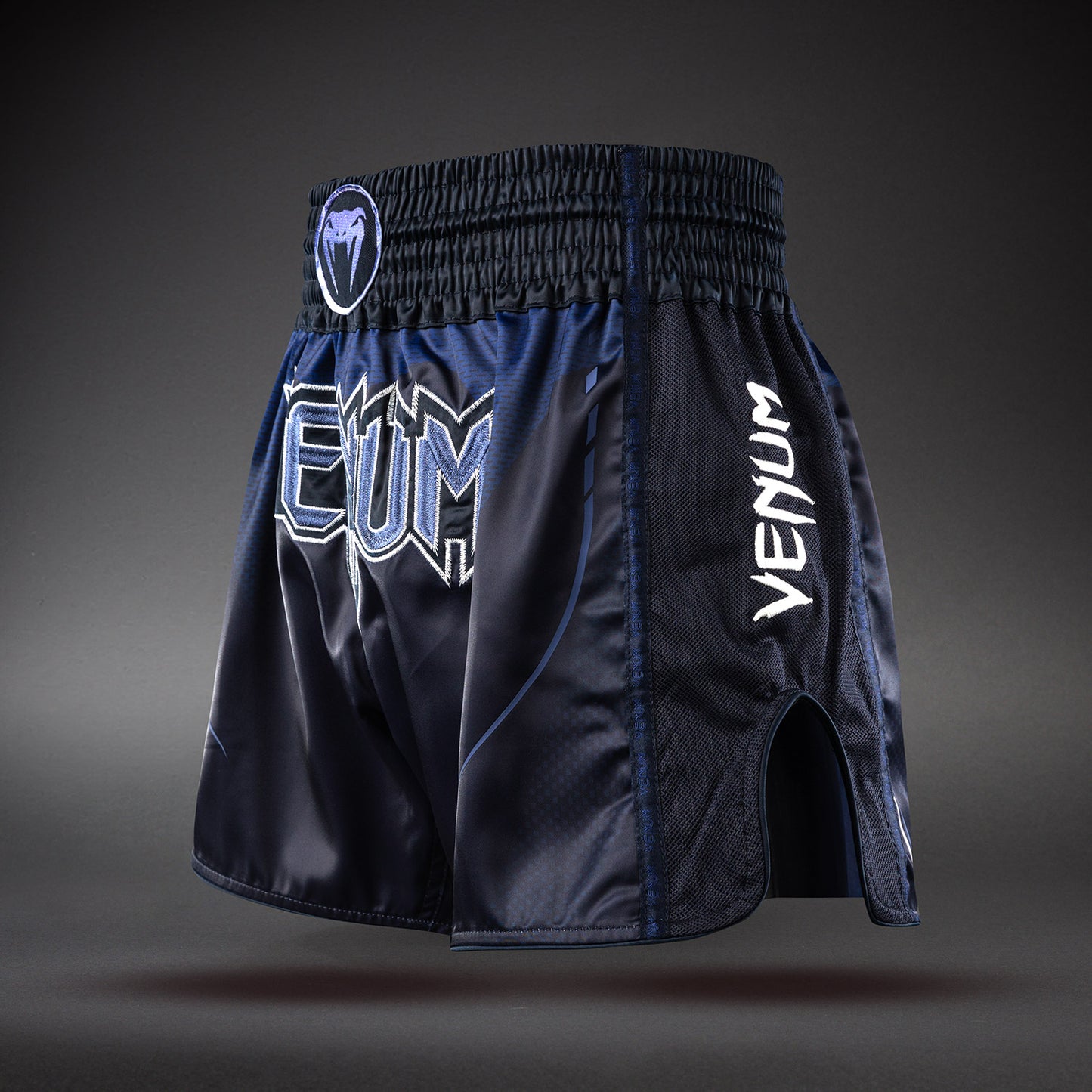 Venum G-Core Pantalón Corto de Muay Thai - Azul Marino/Blanco