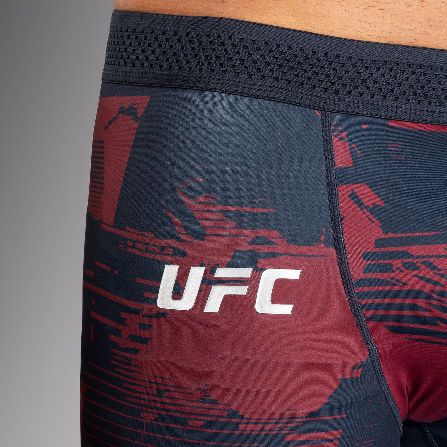 UFC Zenith by Venum Authentic Fight Week Short Vale Tudo Performance Hombre - Azul marino/Burdeos/Plateado