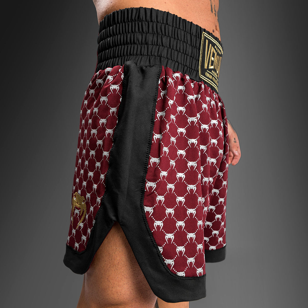 Shorts de Boxeo Venum Monogram - Negro/Borgoña