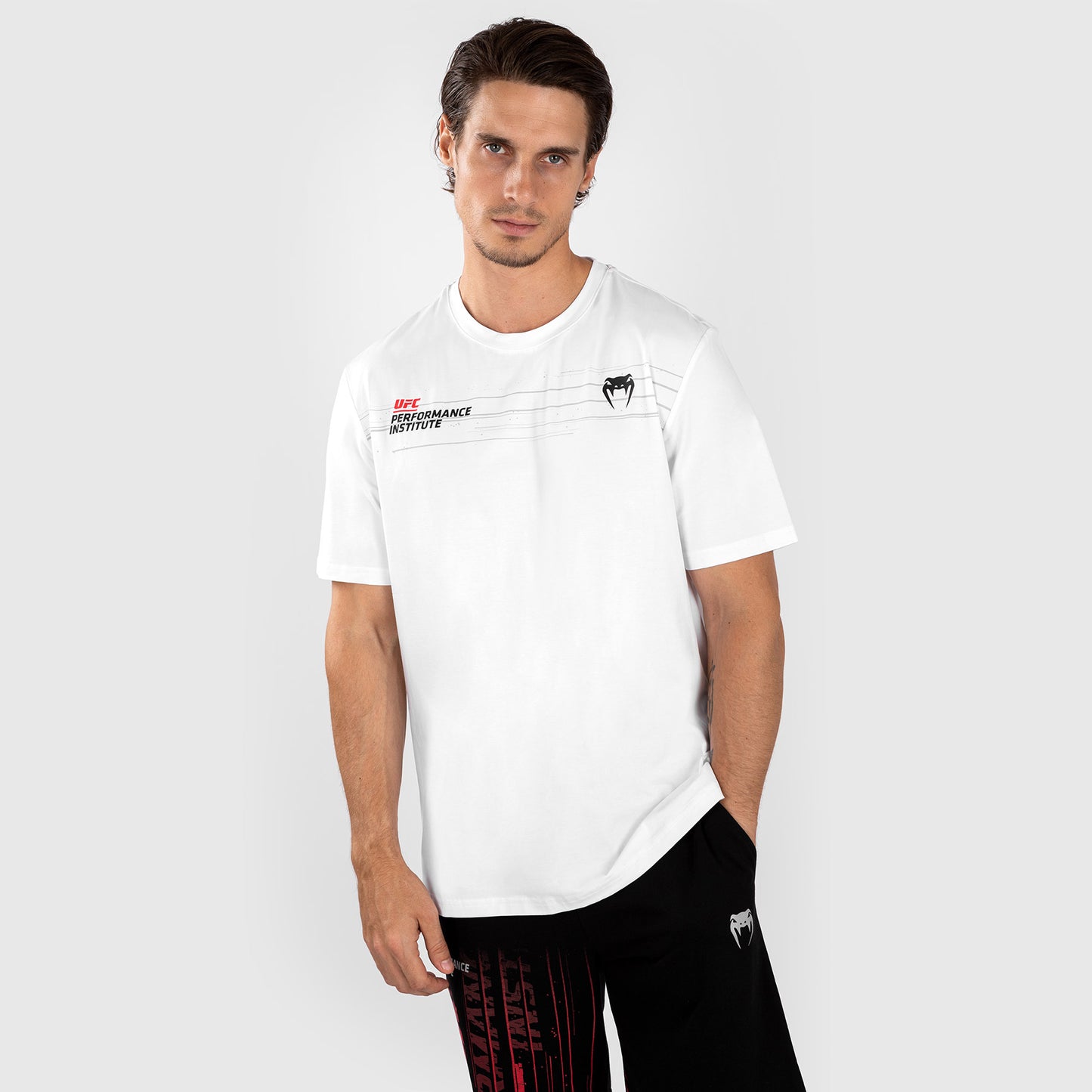 UFC Venum Performance Institute 2.0 Camiseta para Hombre - Blanca