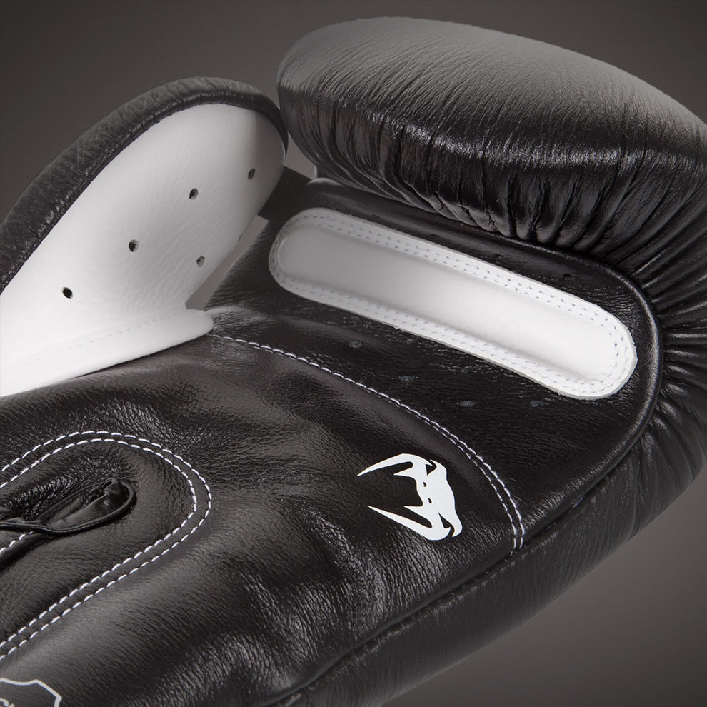 Guantes de Boxeo Venum Giant 3.0 - Cuero Nappa Negro