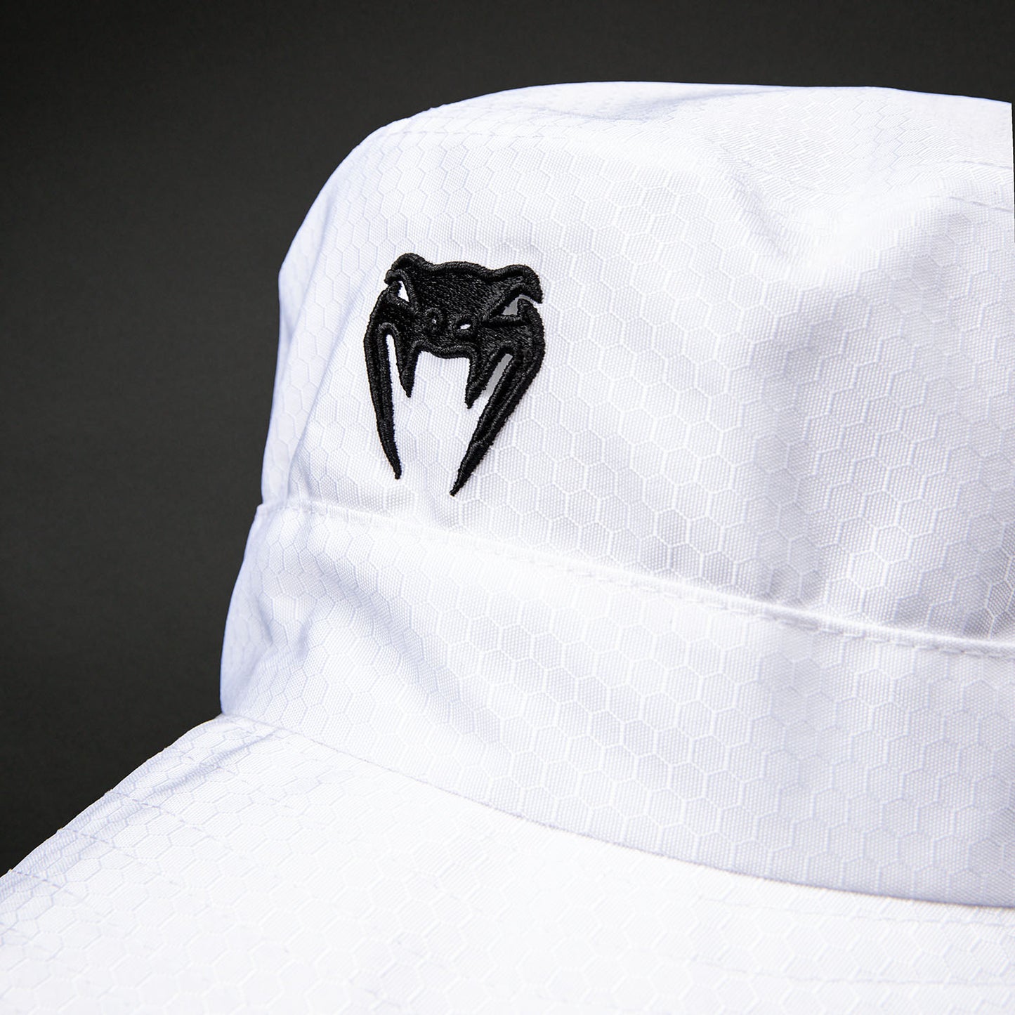 Venum Lineup Gorro – Blanco/Negro