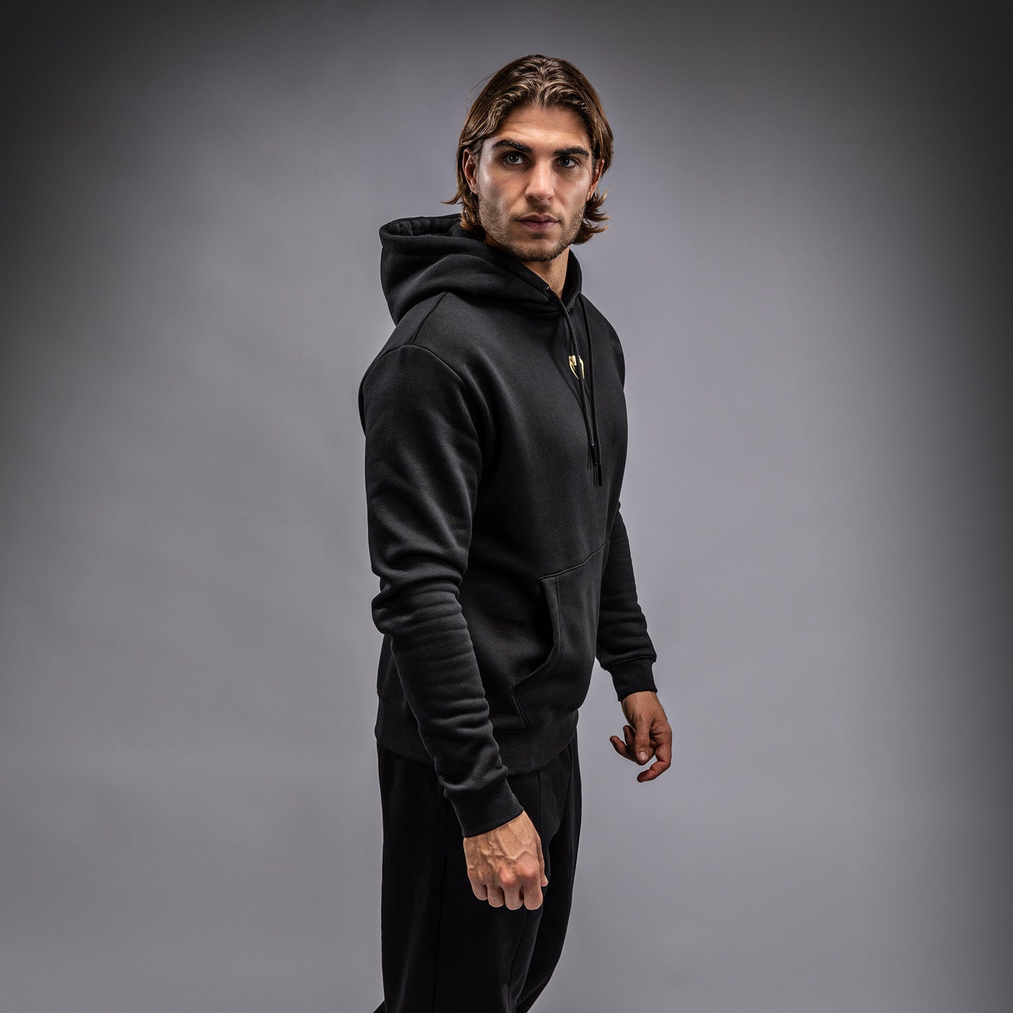 Venum x TEKKEN 8 - Marshall Law Sudadera - Negro/Rojo/Oro