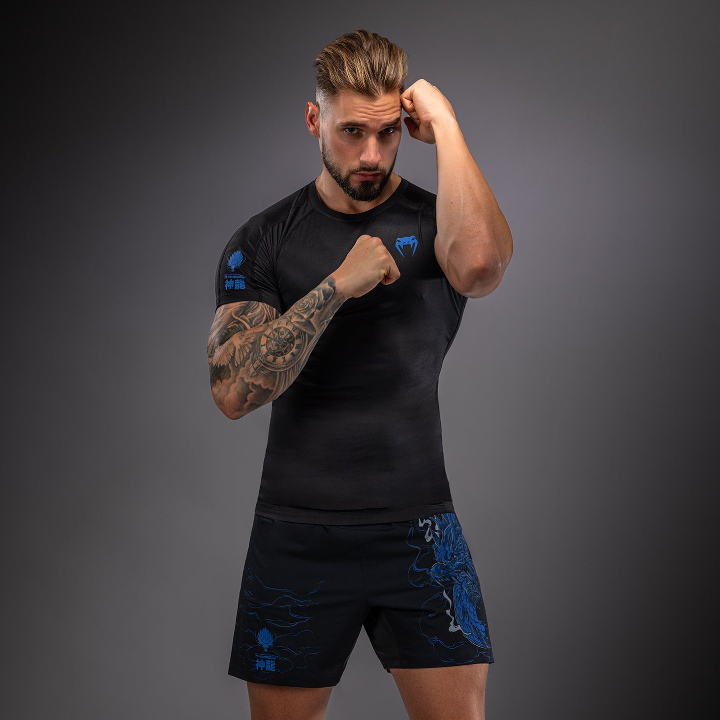 Venum Thunder Dragon Rashguard Manga Corta – Negro/Azul Real