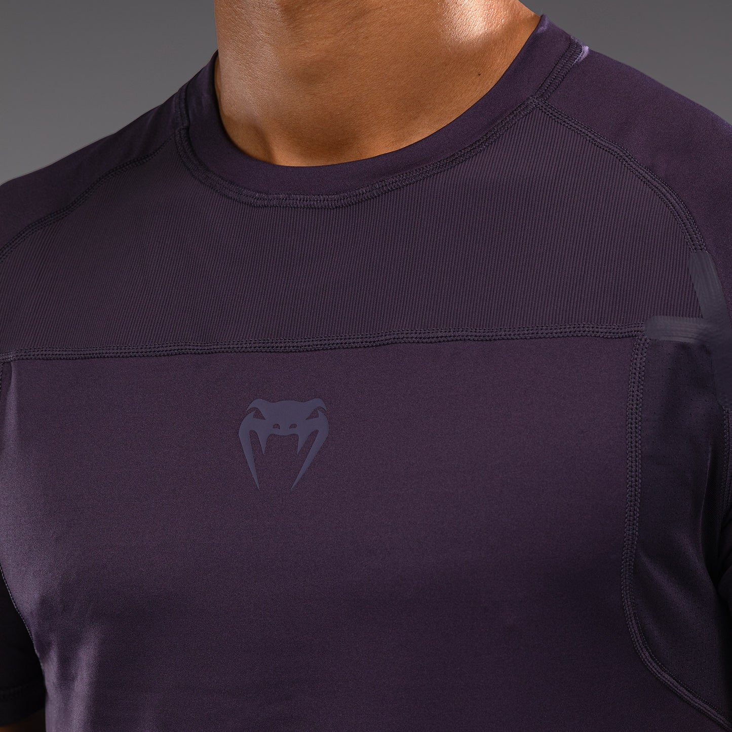 Venum G-Fit Air Camiseta Dry-Tech para Hombre - Púrpura Profundo