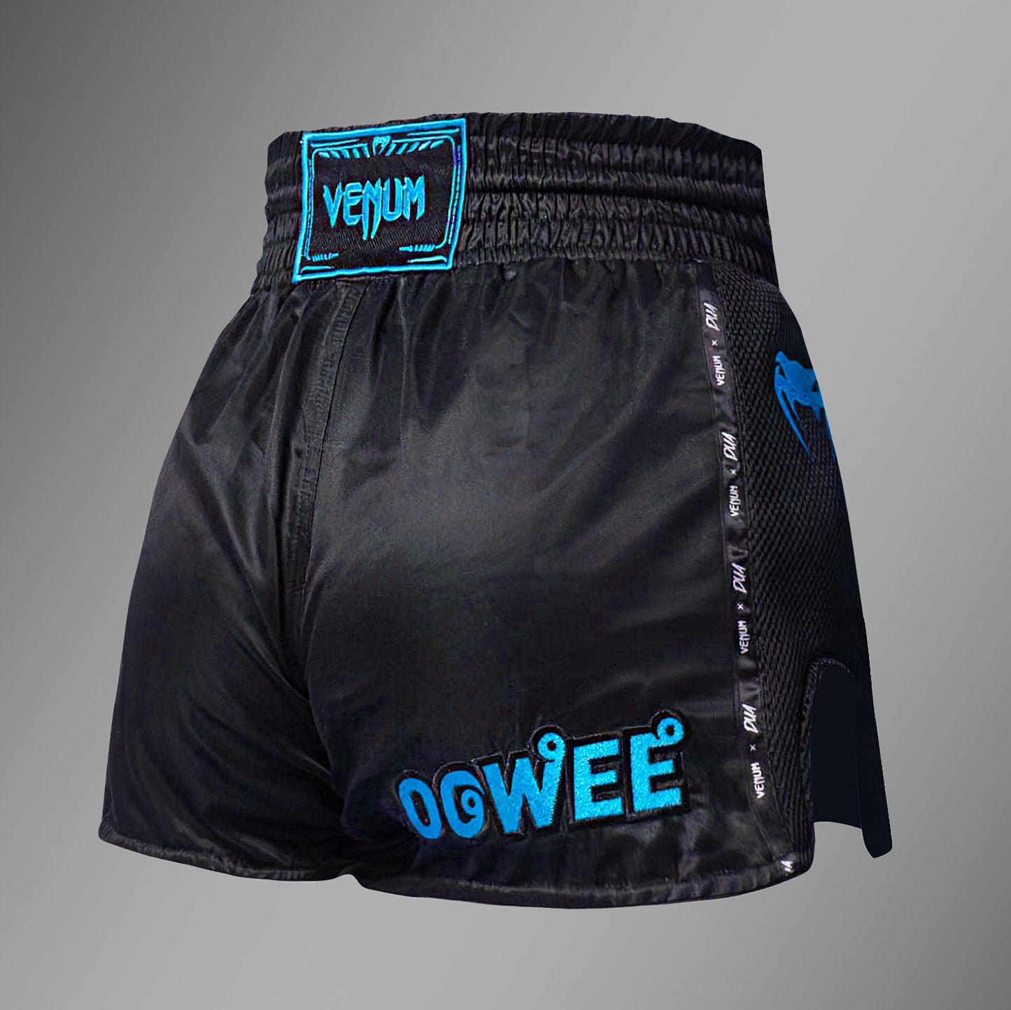 Venum x Dua Muay Thai Pantalones Cortos - Negro/Azul Eléctrico