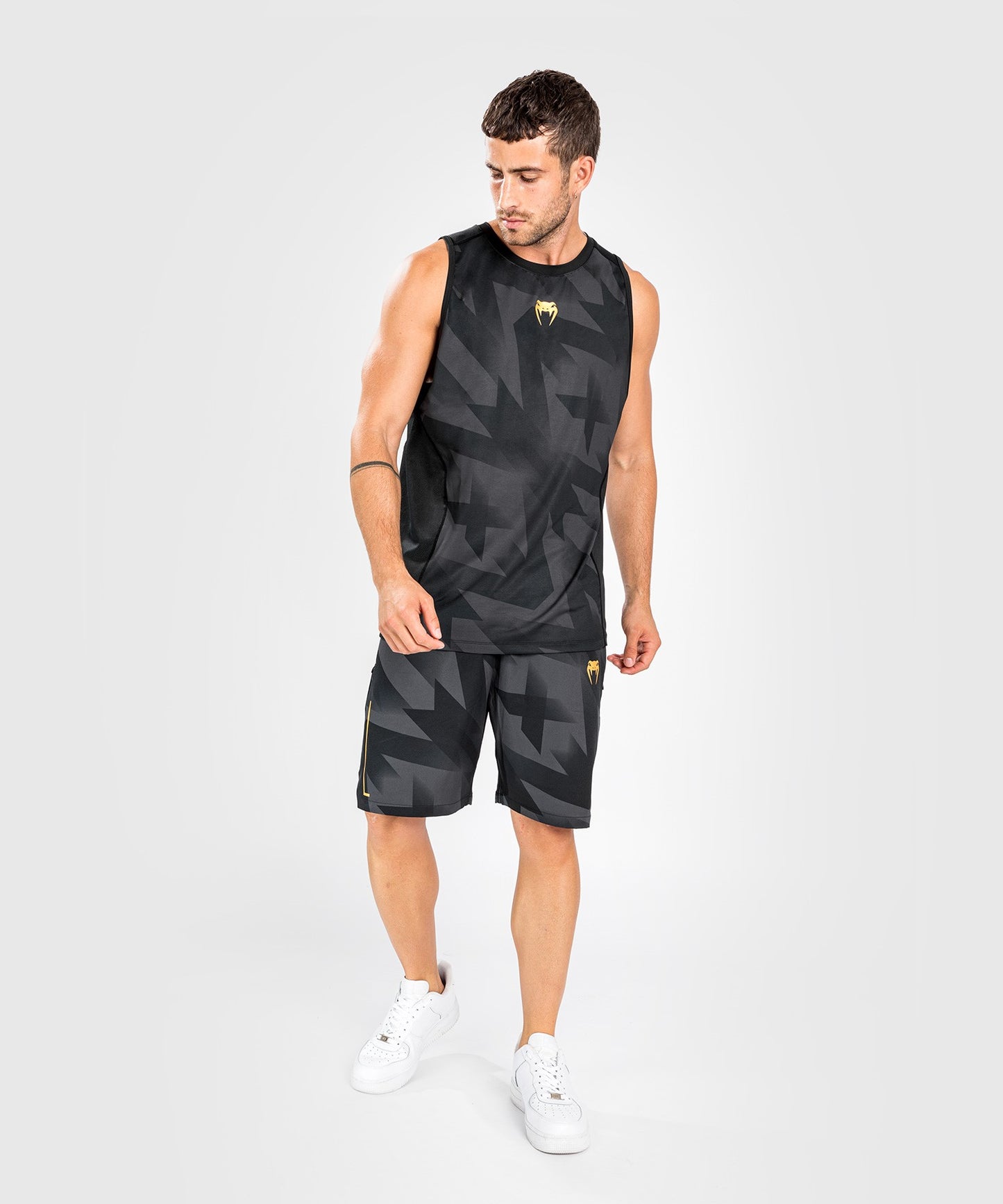 Camiseta sin mangas Dry Tech Venum Razor - Negro/Oro