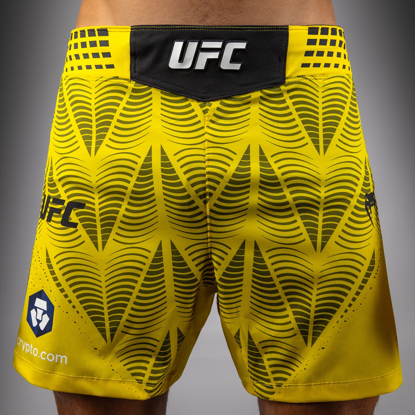 UFC Zenith by Venum Authentic Fight Night Short de pelea ajuste corto Hombre - Amarillo