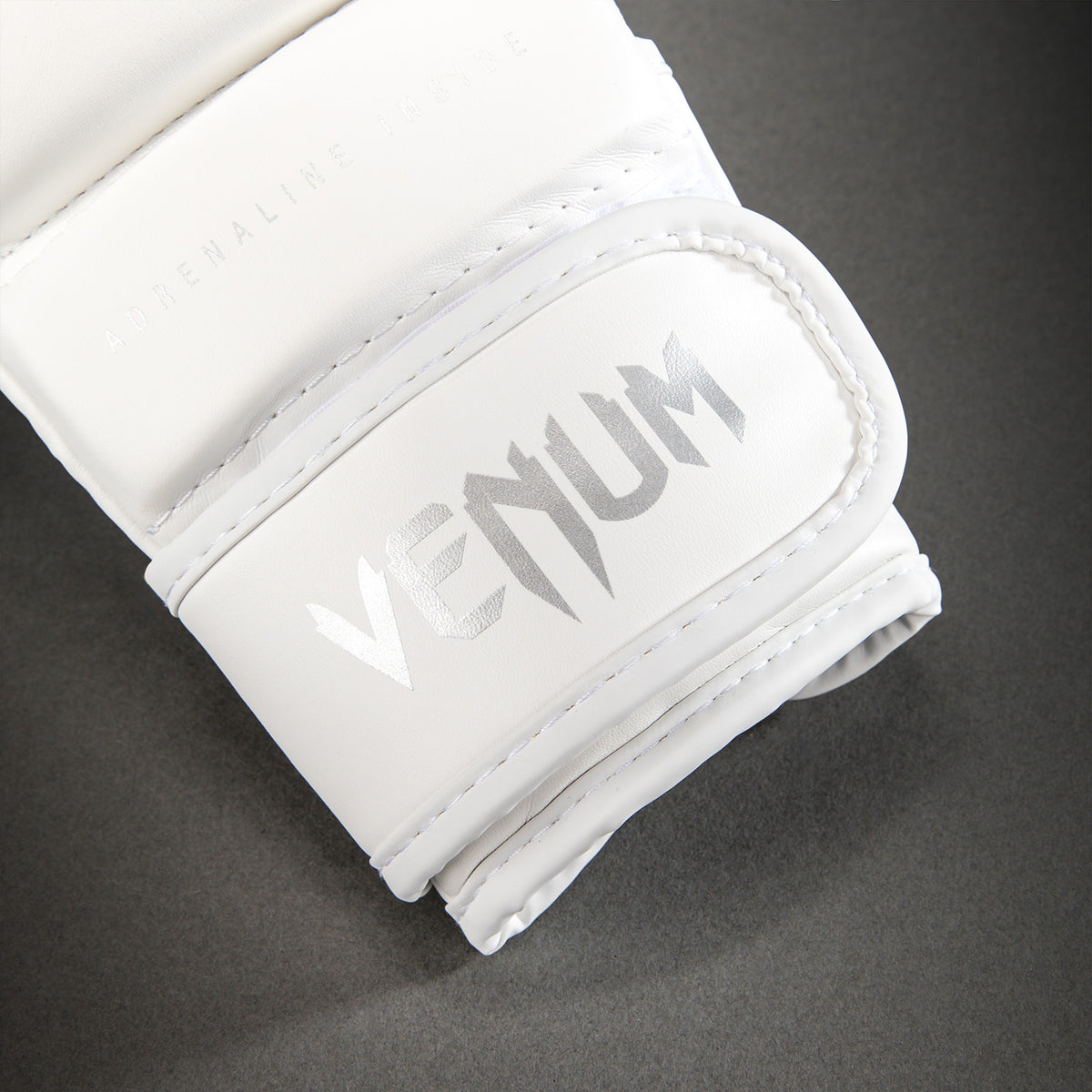 Venum Contender 1.5 Guantes de sparring - Blanco/Plateado