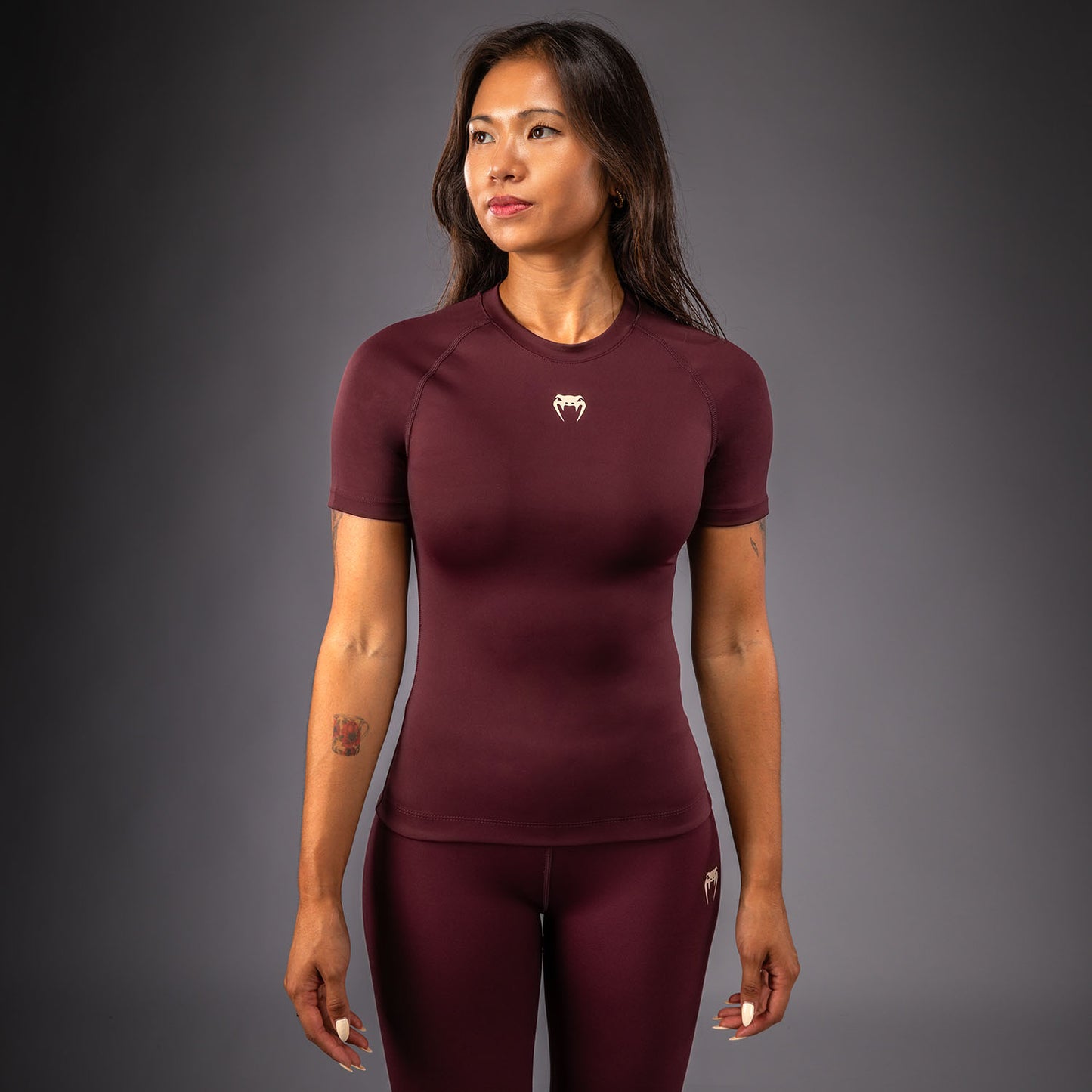 Venum Talisman Rashguard de Manga Corta - Ciruela