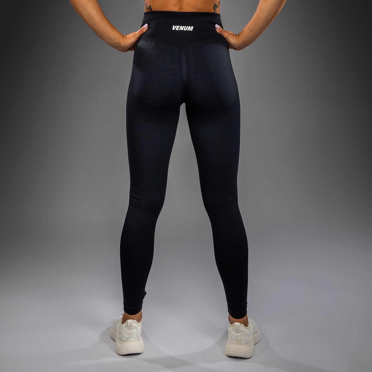 Venum Sculpt Leggings Mujer – Negro/Blanco
