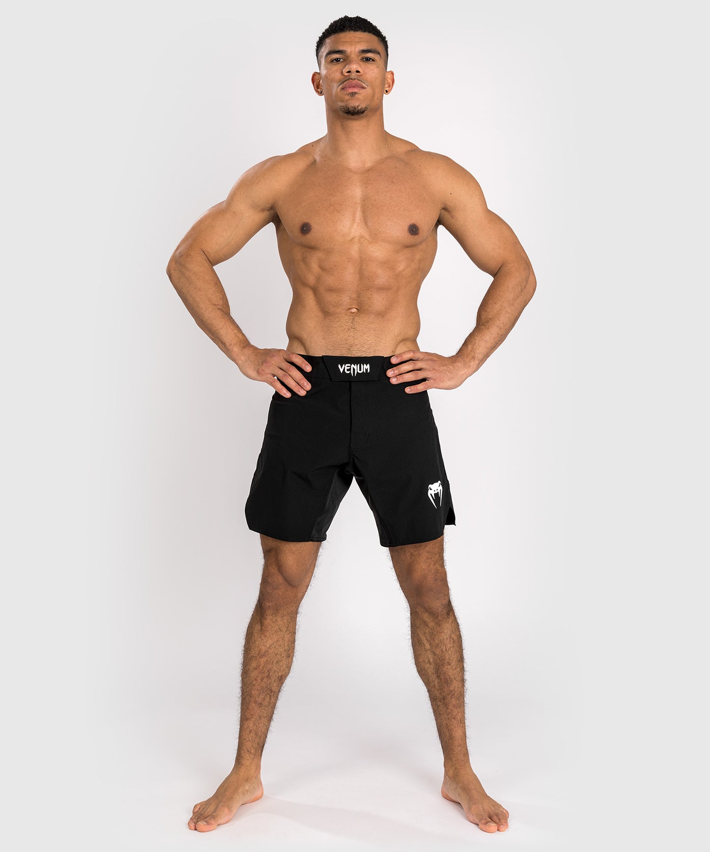 Venum Contender Pantalones cortos de lucha para hombre - Negro/Blanco